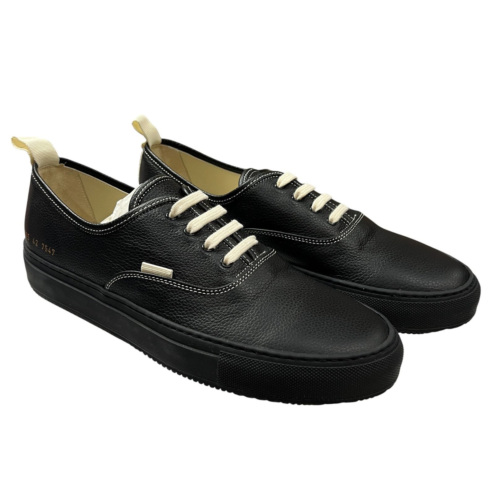 Common Projects Common Projects Four Hole Low Black Leather Sneakers EU42 Size US 9 / EU 42 - 1 Thumbnail
