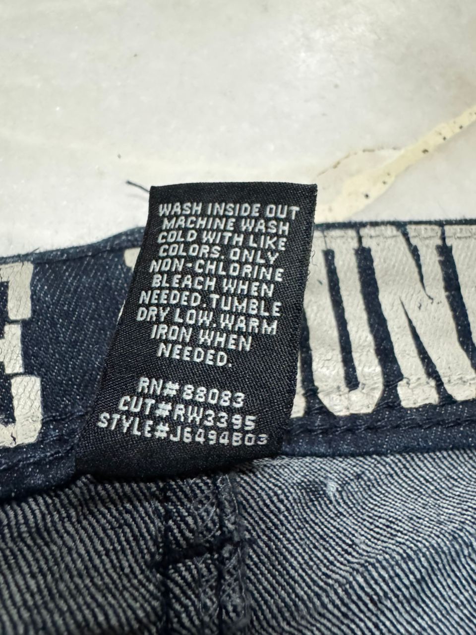 Tornado Mart VINTAGE 2000s REUNION REWASH DISTRESSED RIPPED BELL BOTTOM Size US 27 - 14 Thumbnail