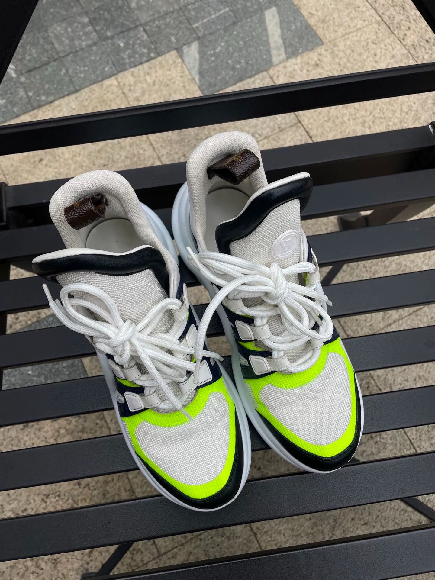 LVXWA Green Louis Vuitton Arch Bridge Shoes Size US 7 / IT 37 - 1 Thumbnail