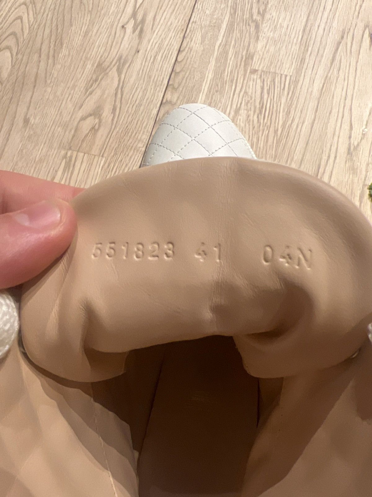 Gucci Woman’s White Gucci boots Size US 10 / IT 40 - 8 Thumbnail