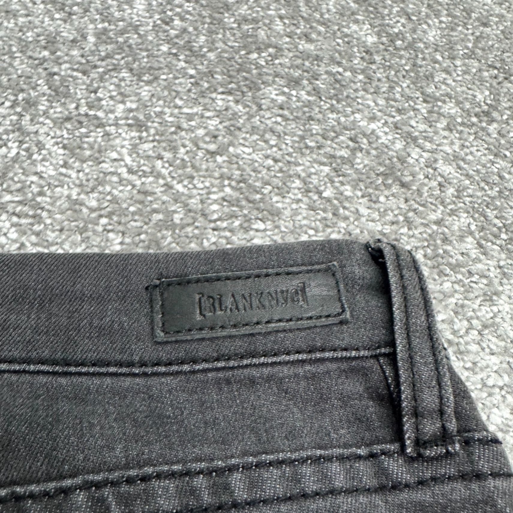Vintage BLANKNYC Jeans Skinny City Streetwear 26 Gray Denim Women Adult Regular Inseam 28 in 5-Pocket Zipper Button Utility Size 26" / US 2 / IT 38 - 7 Thumbnail
