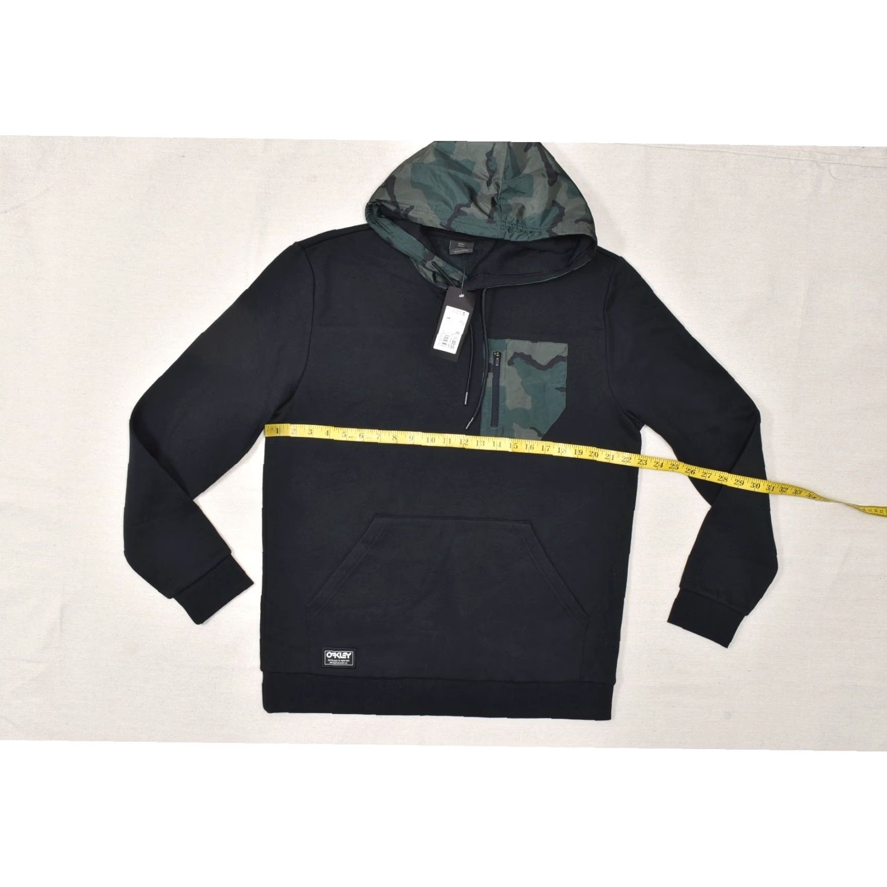 Oakley Hoodie Adult L Black Road Trip RC PO Pullover Logo Casual Mens
