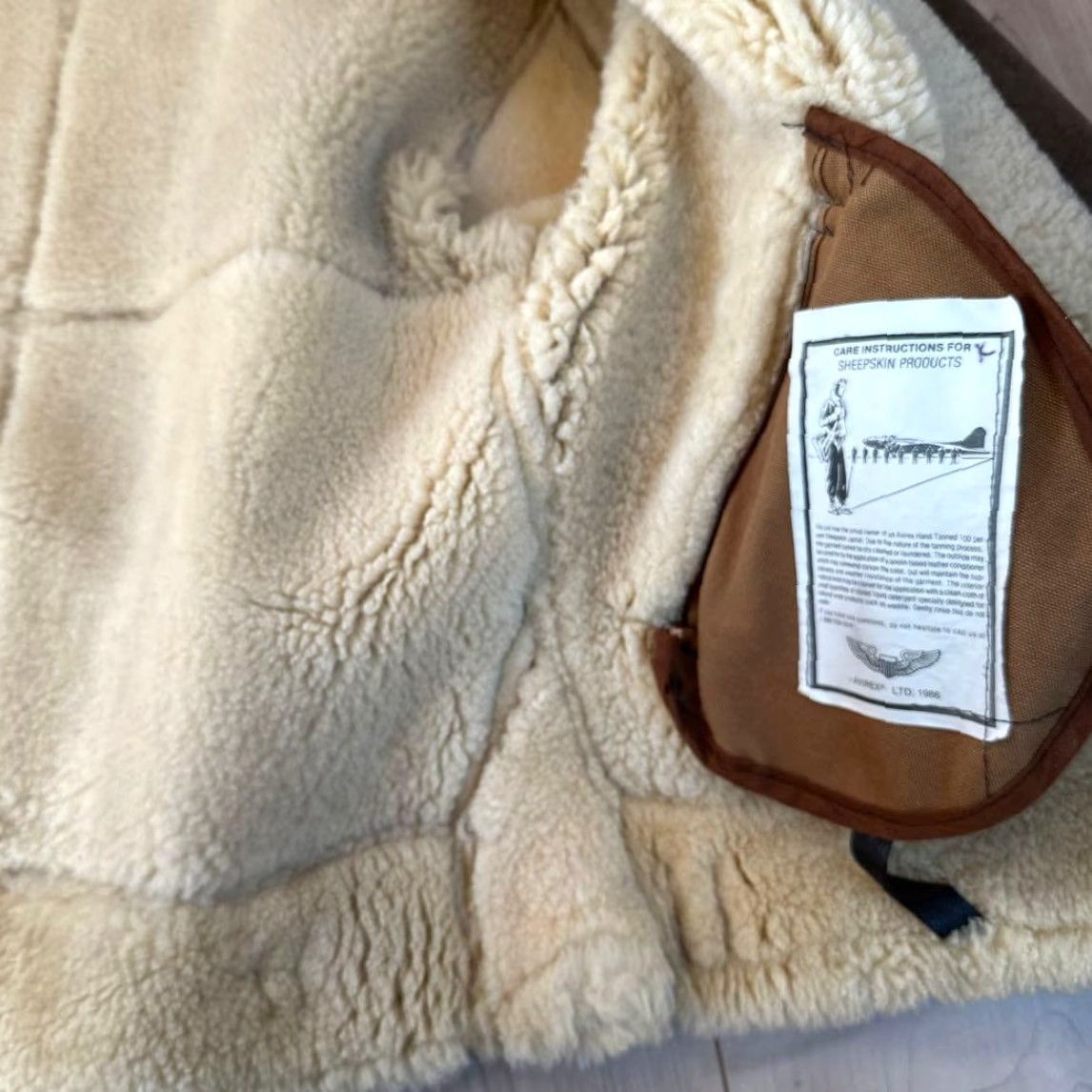 Avirex VINTAGE Avirex B-3 Mouton Flight Jacket Hooded Fur Coated Shearling Leather Size 36 Japan Mens Jacket Brown 60s 36M Size US XXS / EU 40 - 7 Thumbnail