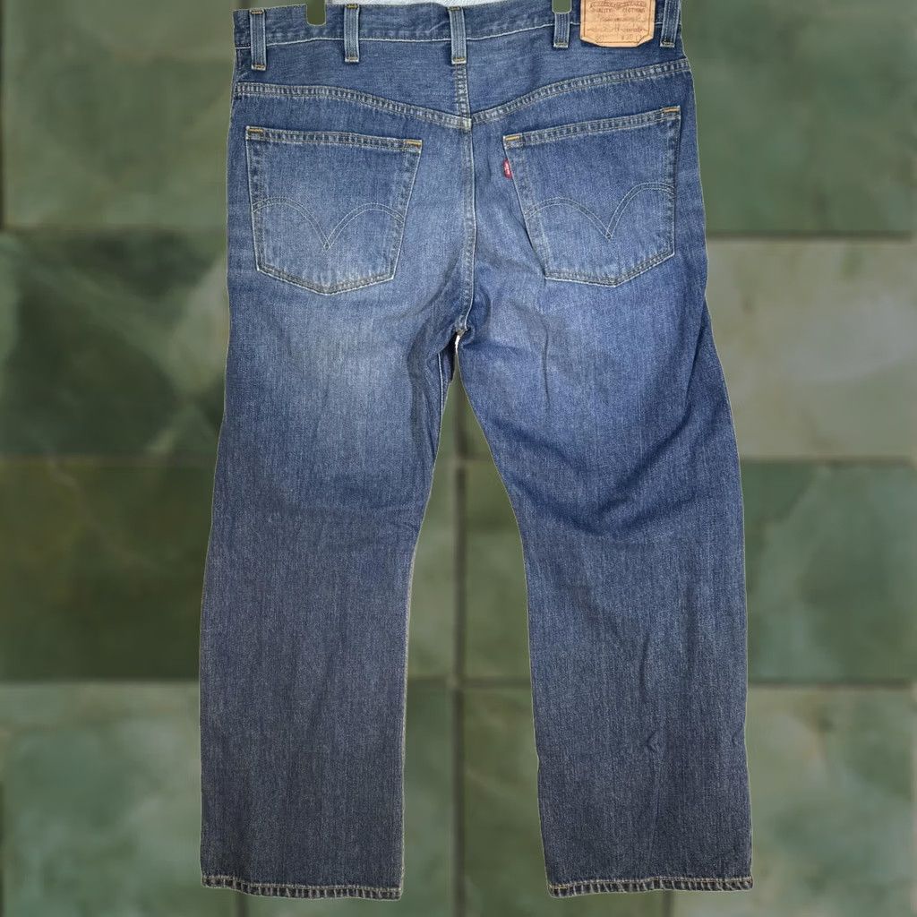 Levi's VINTAGE Levi’s 557 Jeans Mens 38x30 Blue Relaxed Boot Cut Denim Tightening Not Applicable Size US 38 / EU 54 - 1 Thumbnail