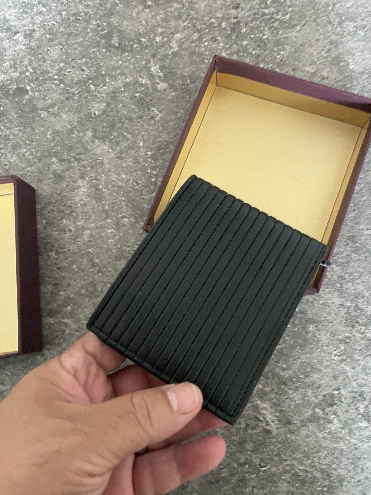 Bruno Magli Textured Leather Bi Fold wallet 195.00 Size ONE SIZE - 3 Thumbnail