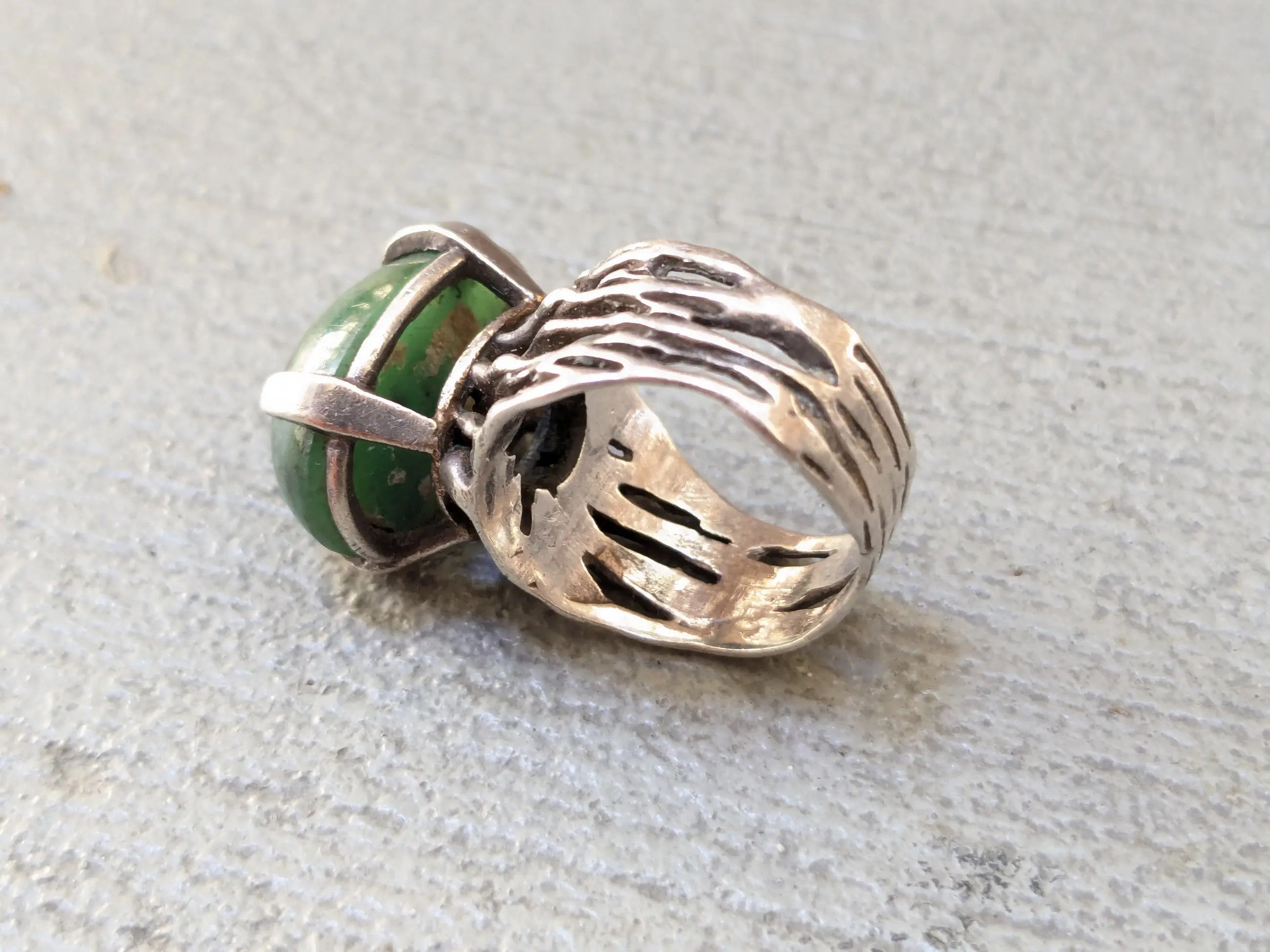 Jewelry Vintage Sterling Silver Ring Green Jade Brutalist Modern Size ONE SIZE - 3 Thumbnail