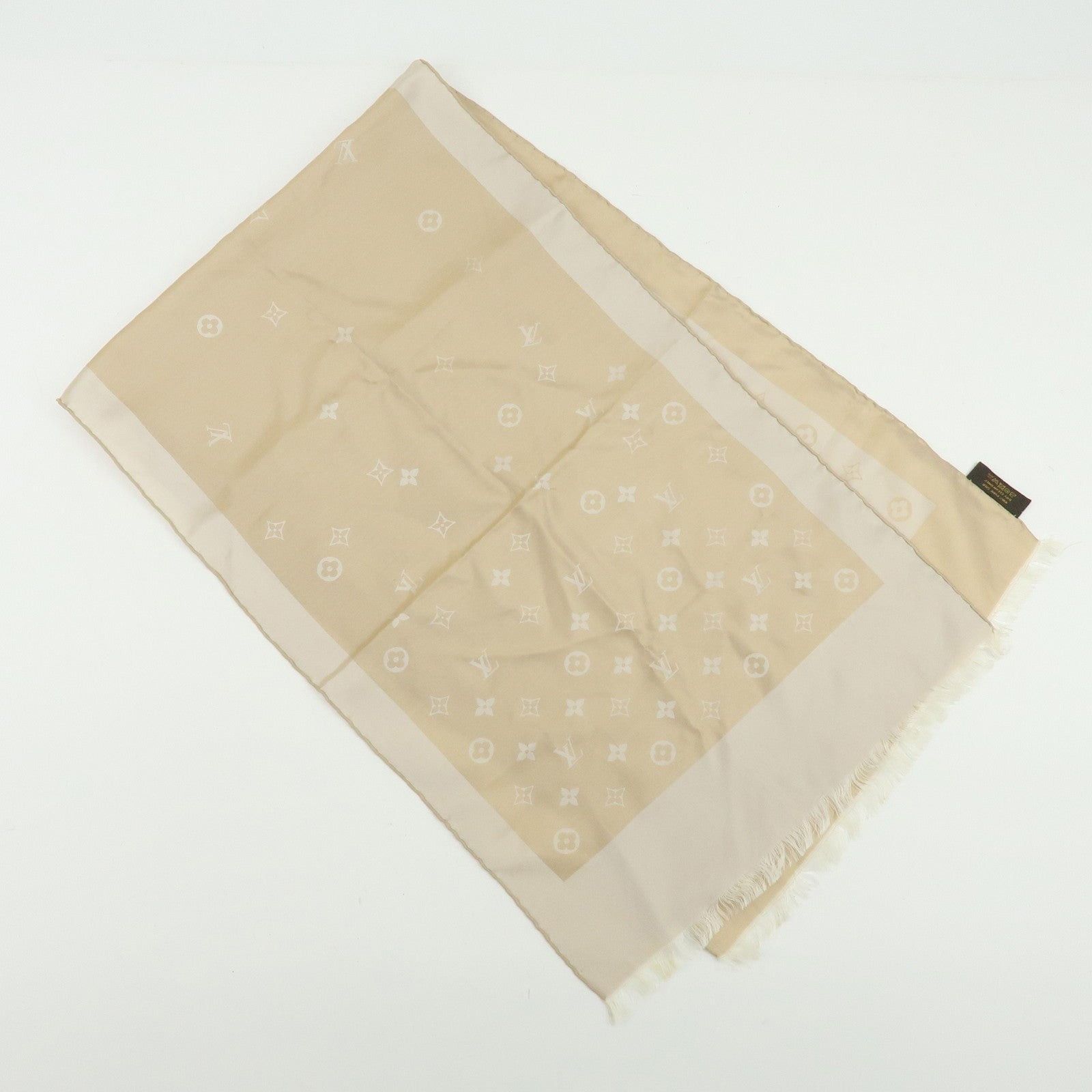 Louis Vuitton Louis Vuitton Monogram Echarpe Capri Silk Scarf Beige Size ONE SIZE - 2 Thumbnail