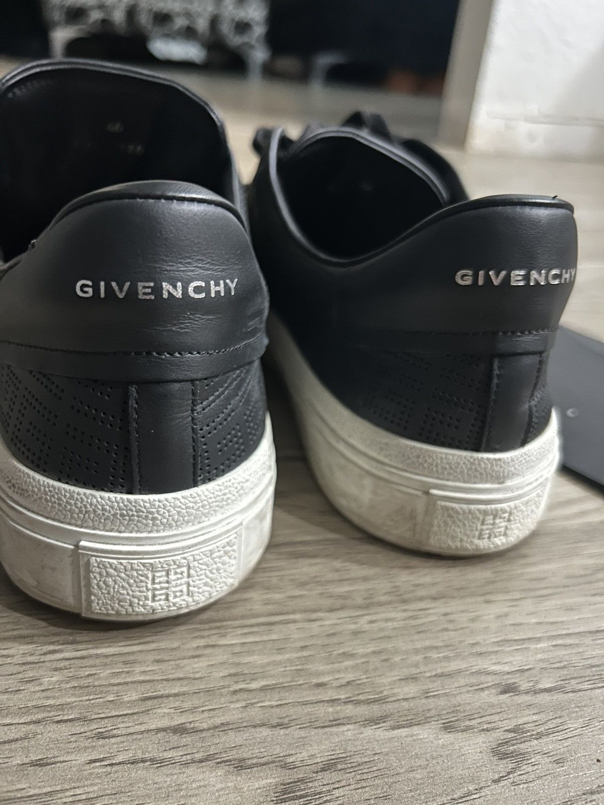 Givenchy Givenchy Court Sneakers Size US 12 / EU 45 - 7 Thumbnail
