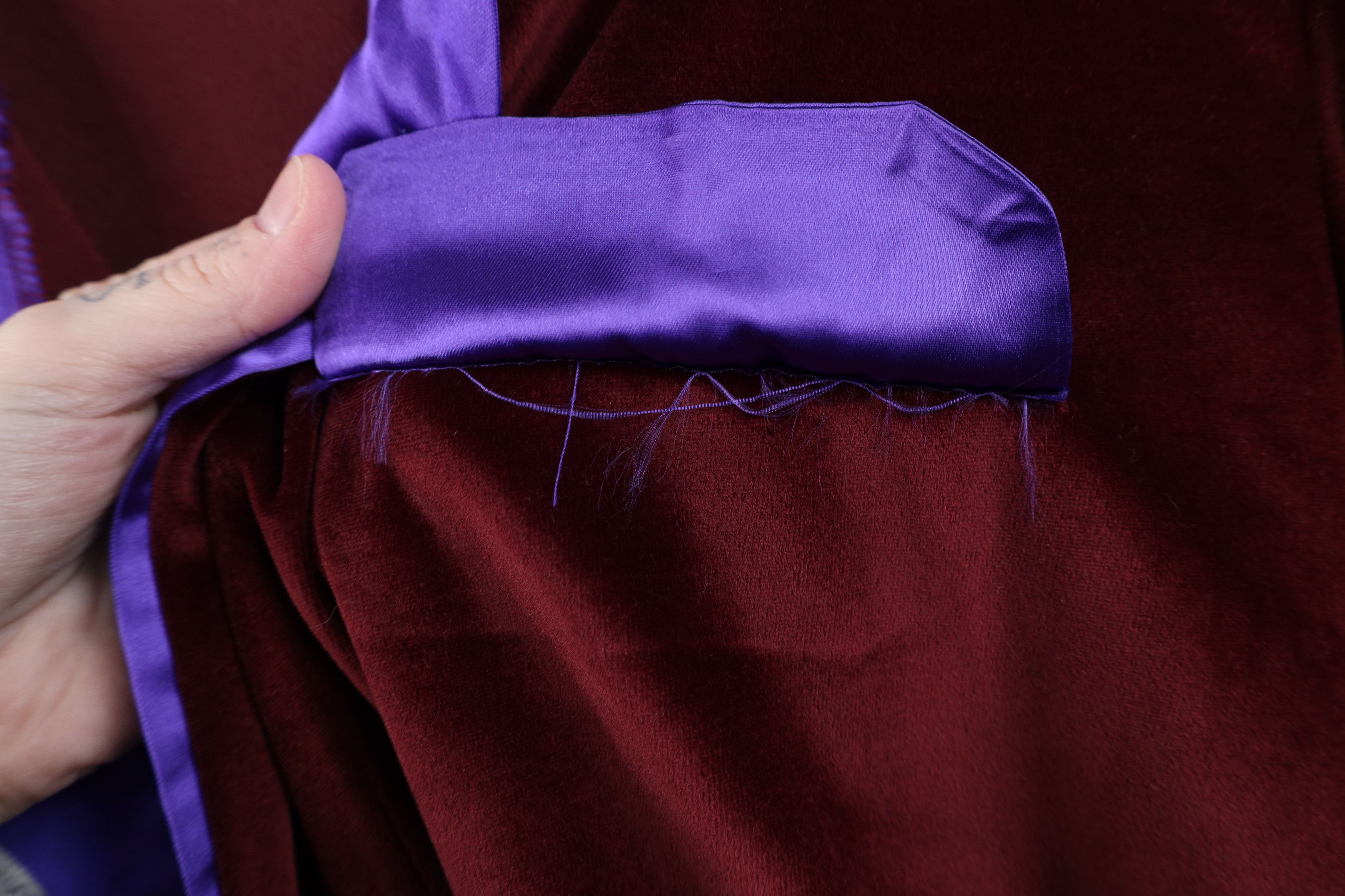 Vintage Vintage 90s Streetwear Satin Trim Smoking Jacket Robe Red Size US L / EU 52-54 / 3 - 5 Thumbnail