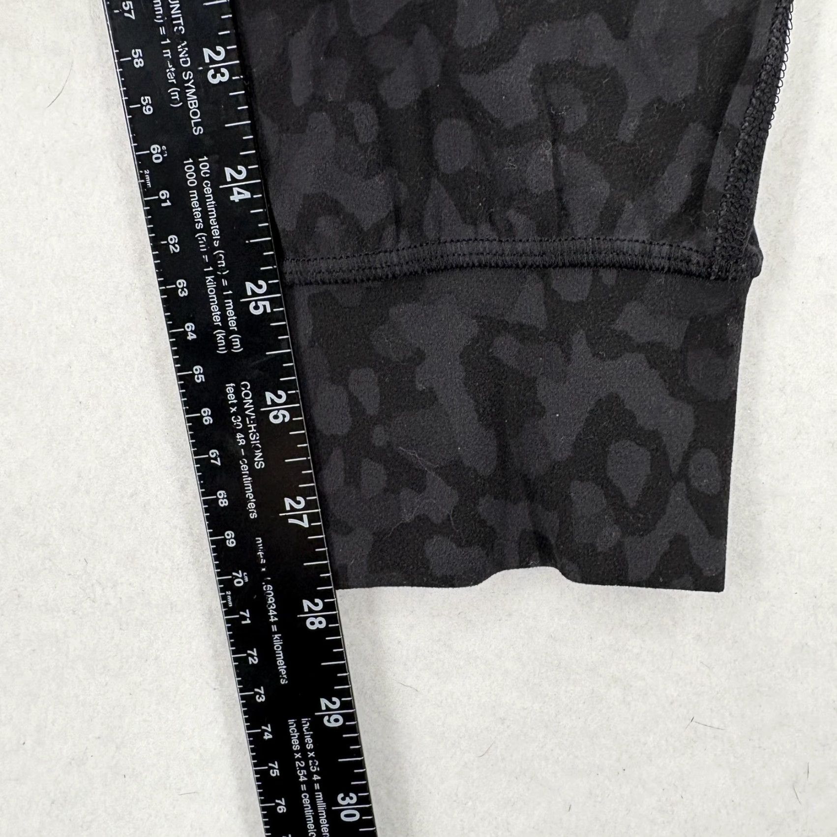 Lululemon Lululemon Align Jogger Pants Womens 6 Heritage 365 Camo Deep Coal Multi Gym Cozy Size 28" / US 6 / IT 42 - 7 Thumbnail
