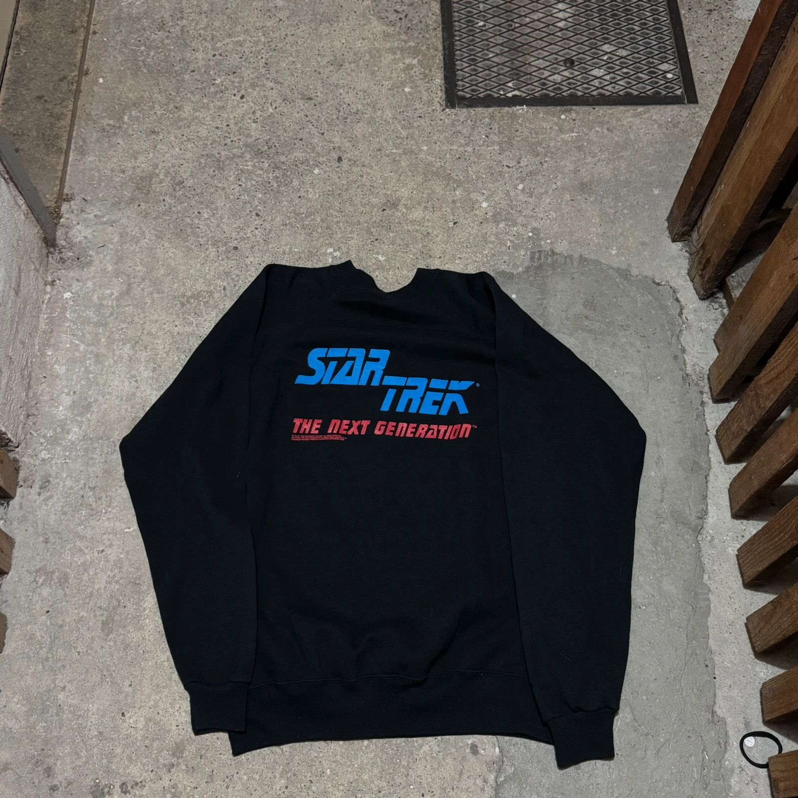 Vintage Vintage Hanes star treck sweatshirt 90s Size US XL / EU 56 / 4 - 1 Thumbnail