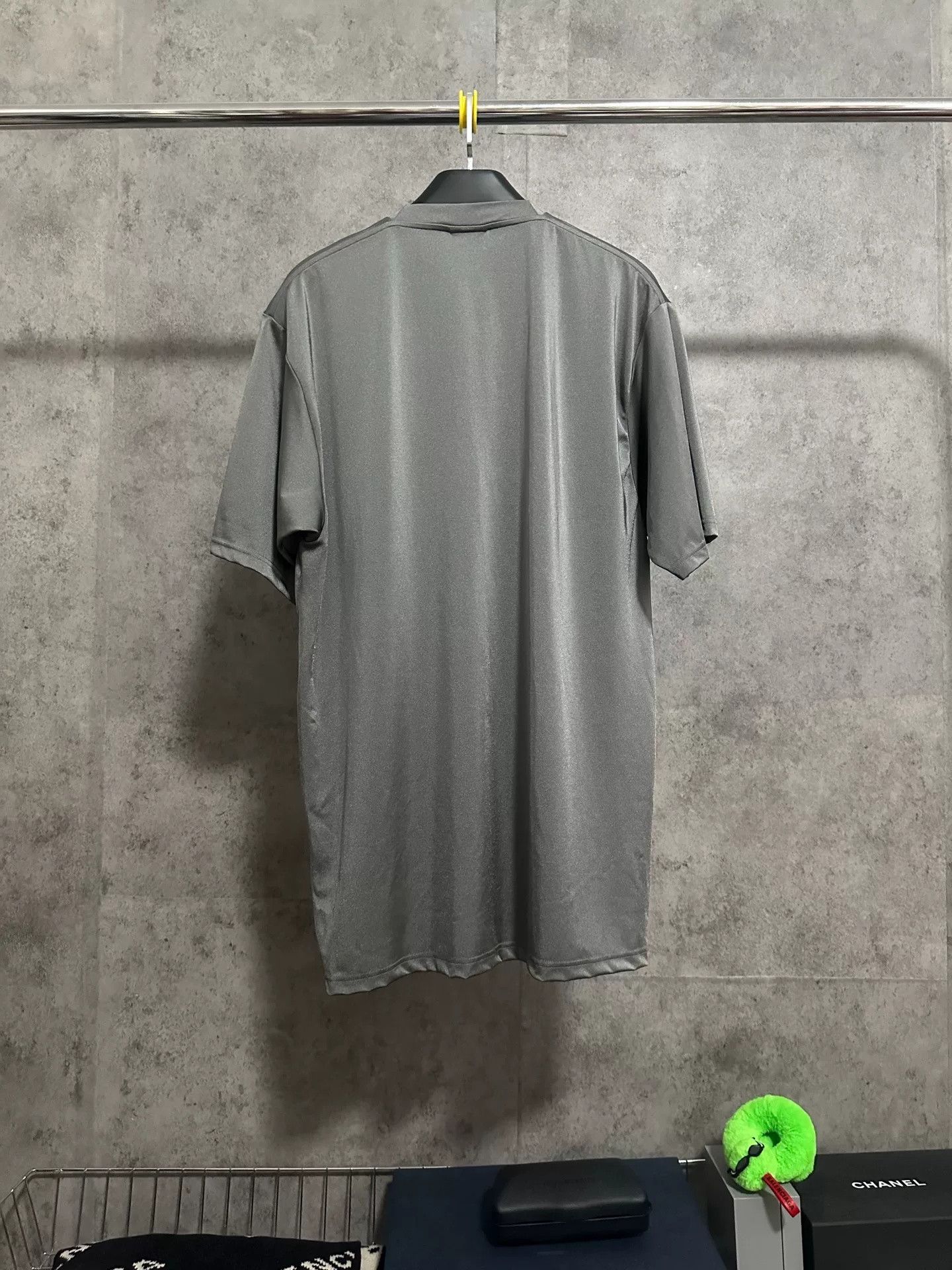 Balenciaga Balenciaga Double Hook Print Quick-Dry T-Shirt Size US XS / EU 42 / 0 - 4 Thumbnail