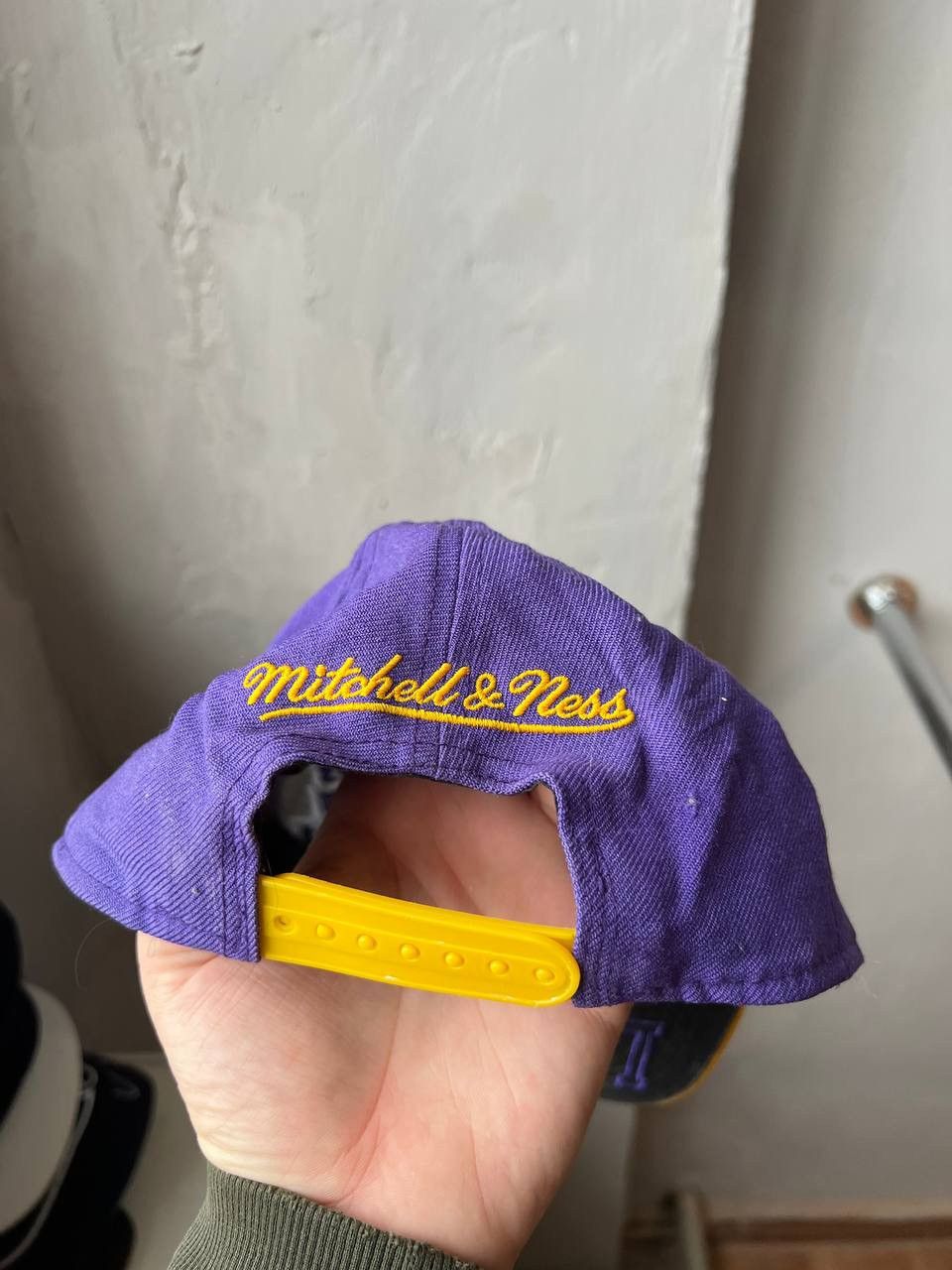 Mitchell & Ness LOS ANGELES LAKERS VINTAGE MITCHELL&NESS NBA CAP RARE Size ONE SIZE - 11 Thumbnail