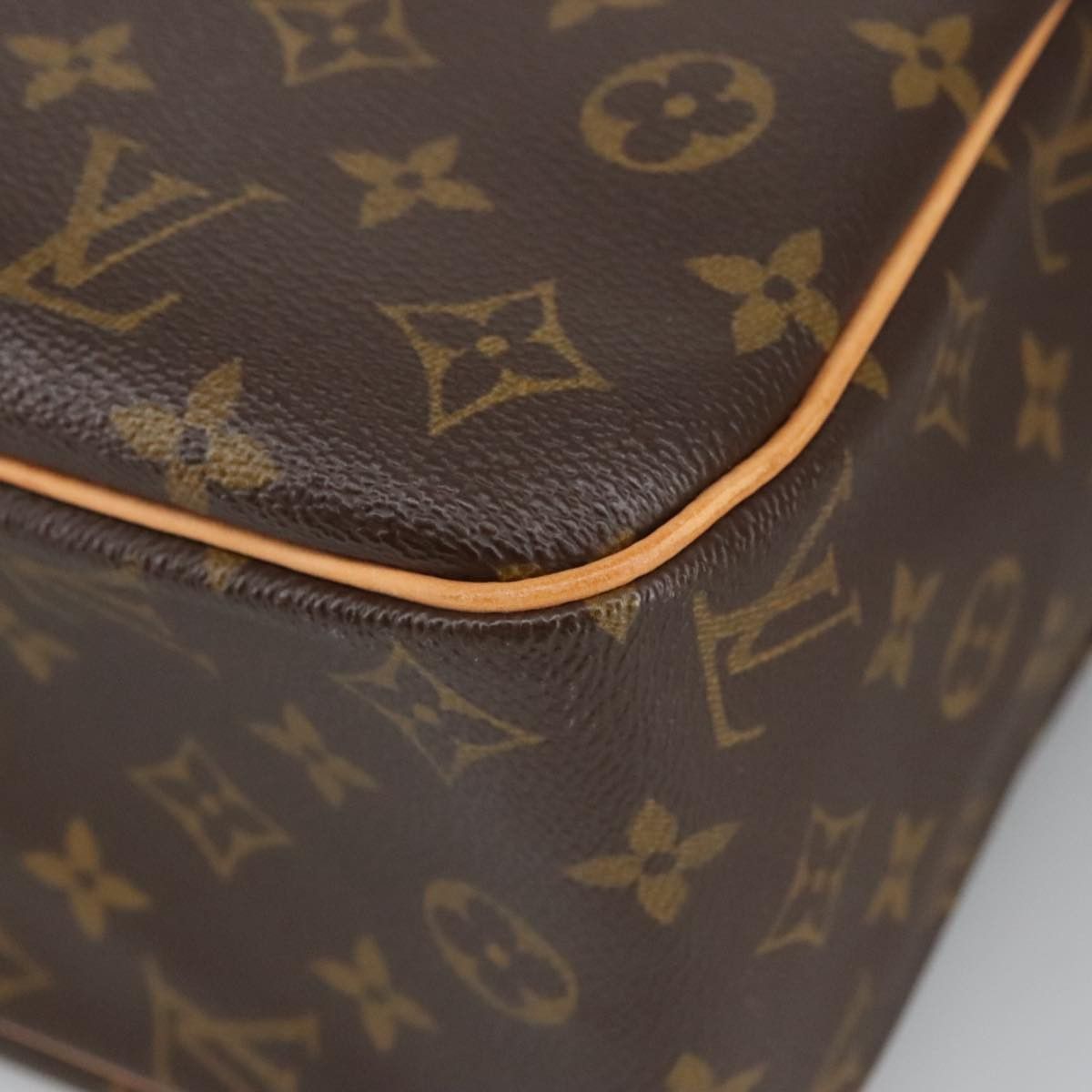 Louis Vuitton LOUIS VUITTON Monogram Cite GM Hand Bag M51181 Size ONE SIZE - 16 Thumbnail