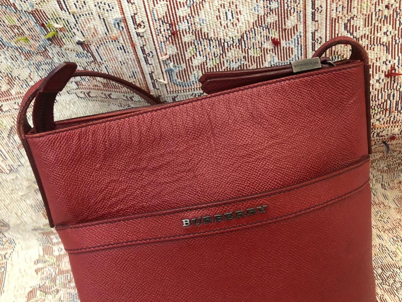 Burberry Burberry Red Leather Crossbody Messenger Bag Size ONE SIZE - 3 Thumbnail