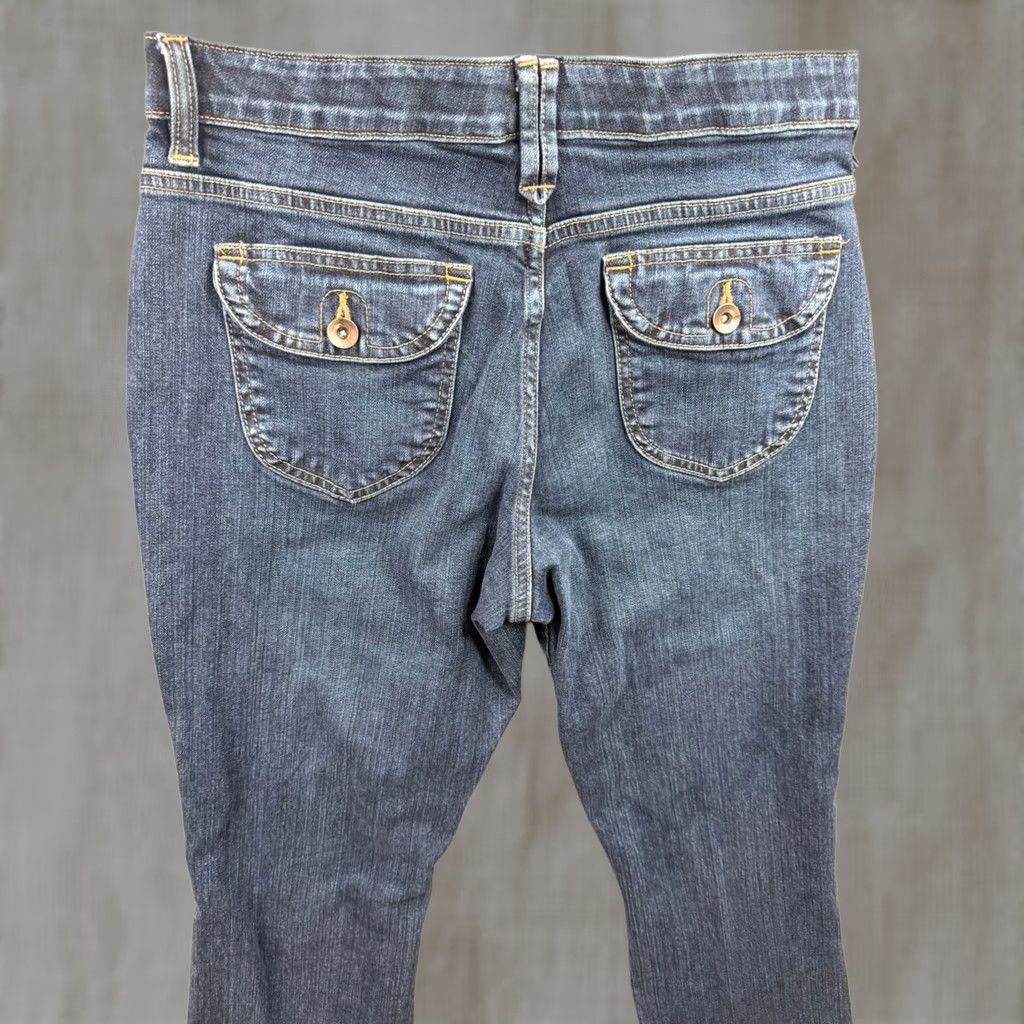 Lee Lee Jeans Women Dark Blue Comfort Waistband Stretch Straight Leg 30x26 Petit Back Pockets Flap Button 5-Pocket Design Vintage No Size 32" / US 10 / IT 46 - 1 Thumbnail