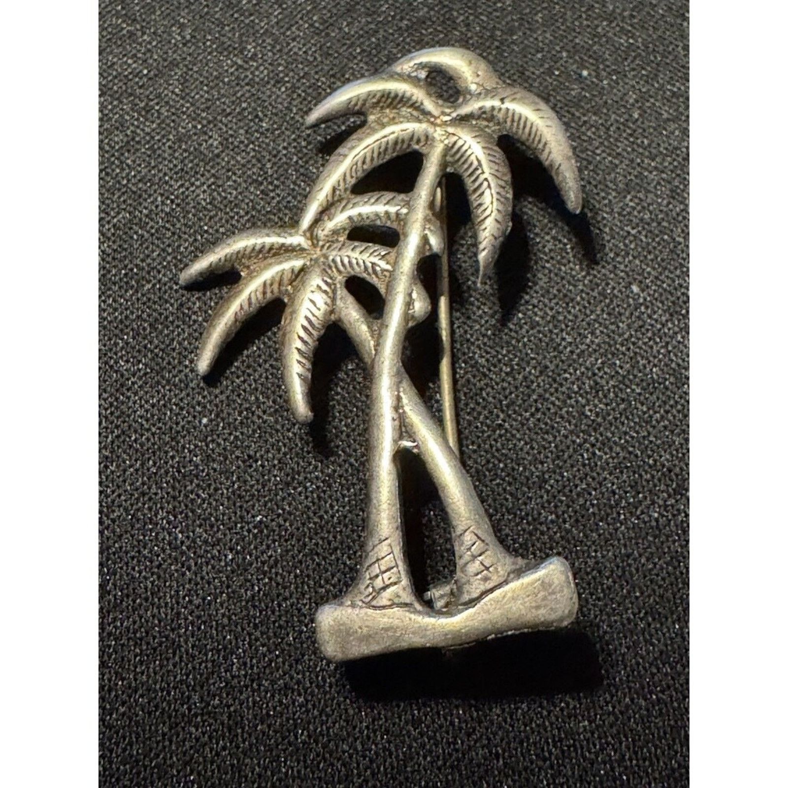 Other Sterling Silver Vingtage Palm Tree Brooch Size ONE SIZE - 1 Thumbnail