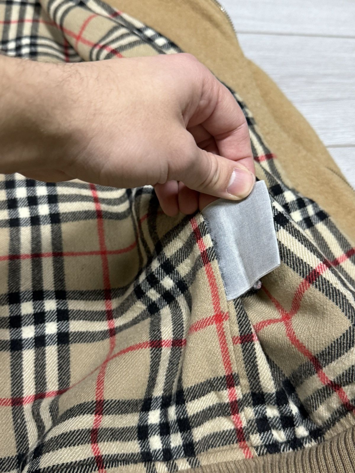 Burberry Burberry beige nova check bomber jacket wool zip Size US M / EU 48-50 / 2 - 9 Thumbnail