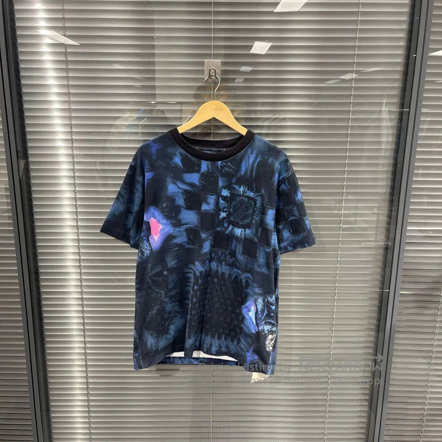 Louis Vuitton Blue Abstract Print Short Sleeve Shirt. Size US L / EU 52-54 / 3 - 1 Thumbnail