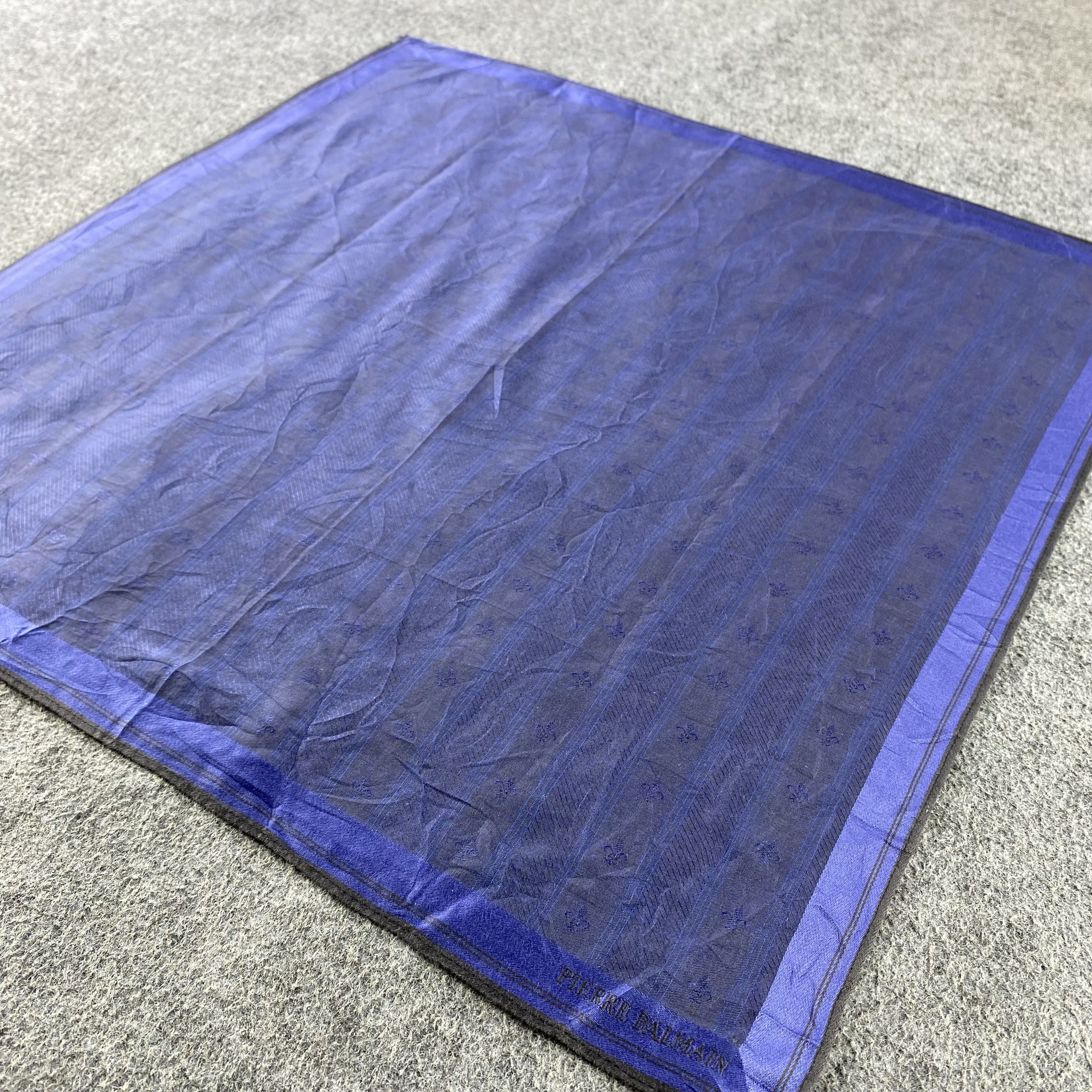 Pierre Balmain Pierre Balmain Handkerchief/Neckerchief/Bandana Size ONE SIZE - 2 Thumbnail