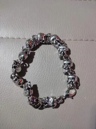 Jewelry Beaded Skull Bracelets Size ONE SIZE - 6 Thumbnail