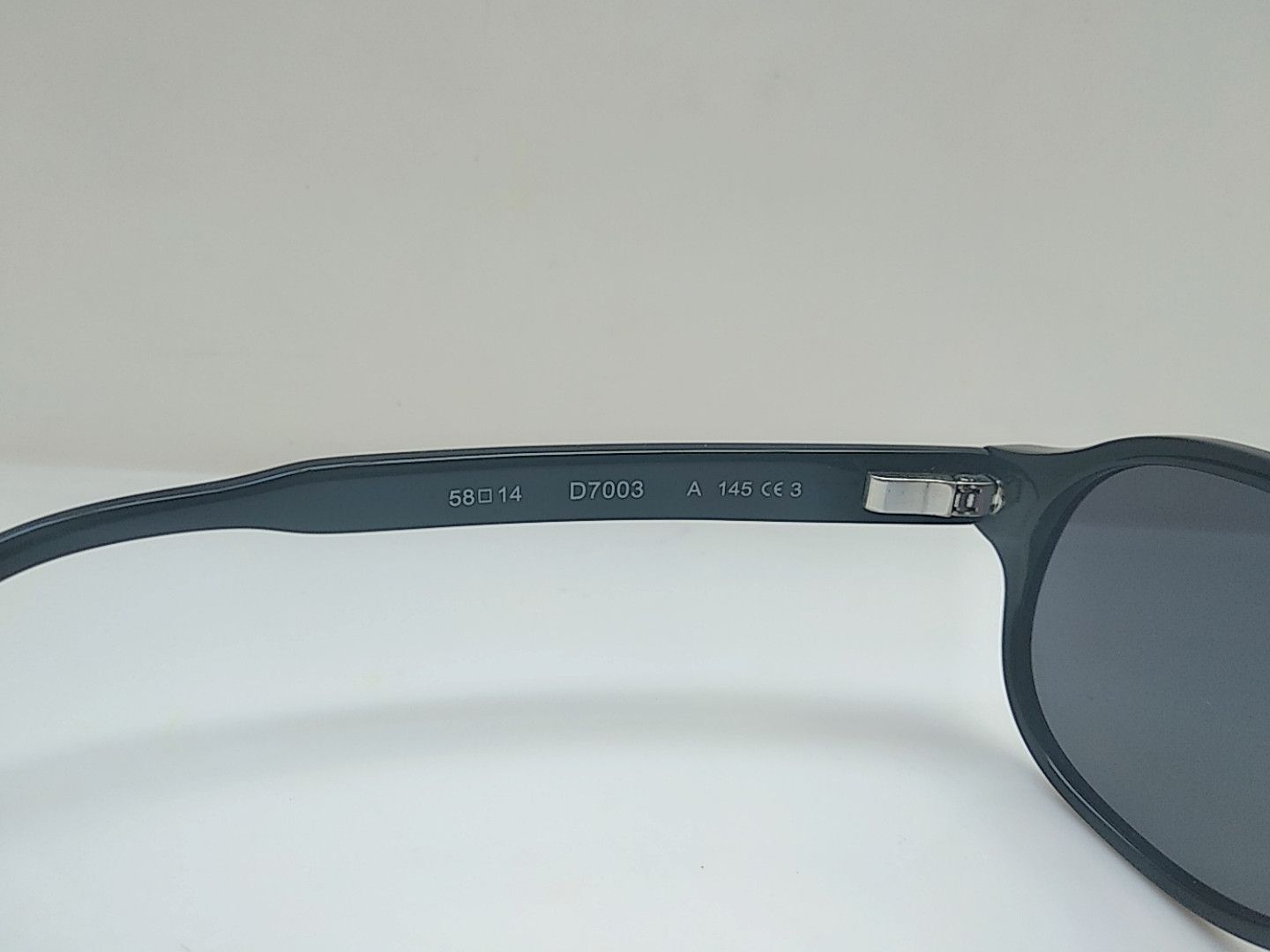 Vintage Vintage Dunhill D7003 Black Aviator Sunglasses Frame Size ONE SIZE - 6 Thumbnail