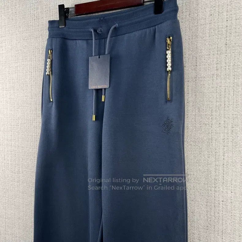 Louis Vuitton Louis Vuitton size s FW24 Solid Old Logo Embroidered Pearl Size US 28 / EU 44 - 2 Thumbnail