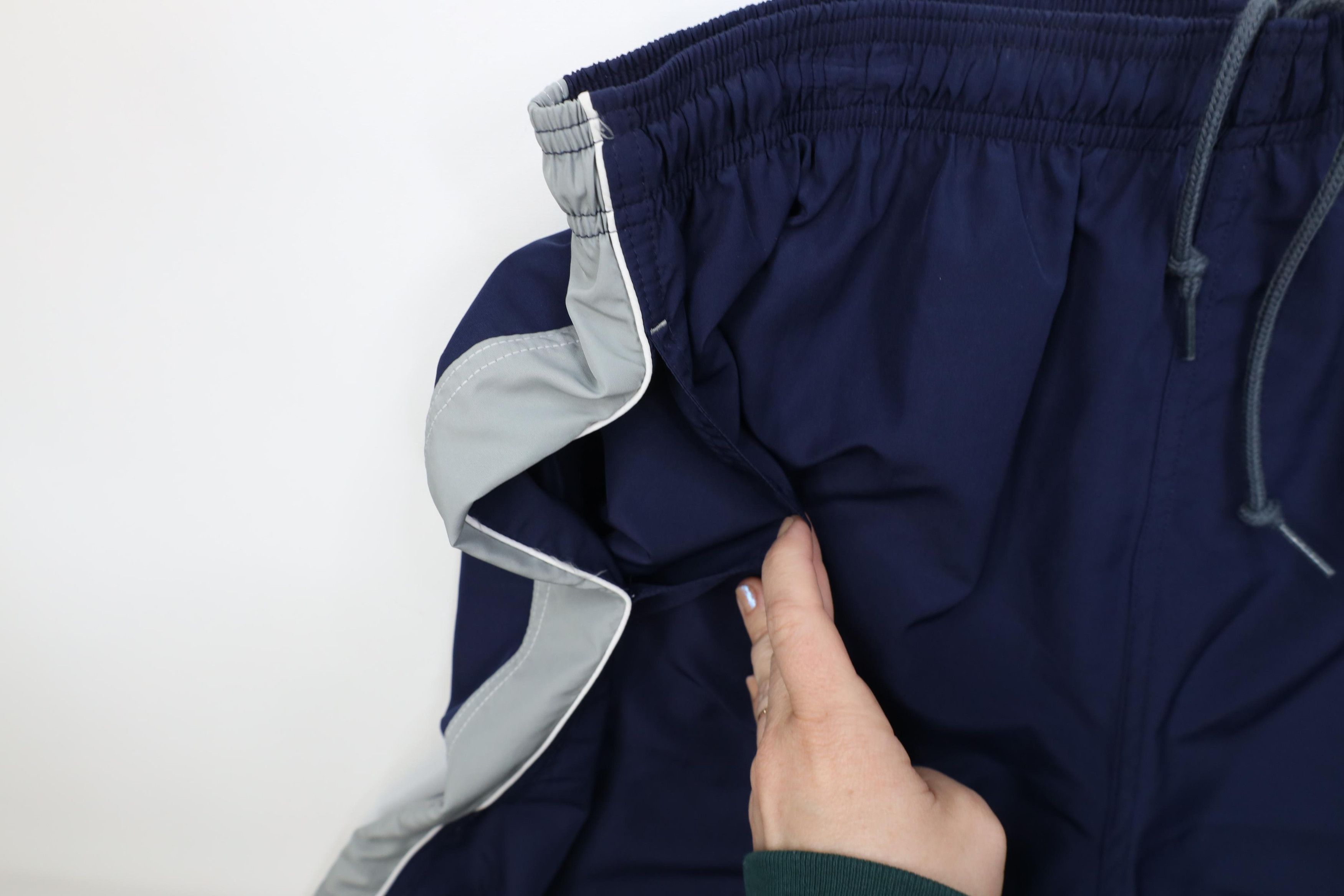Reebok Deadstock Vintage 90s Y2K Reebok Lined Running Soccer Shorts Size US 36 / EU 52 - 6 Thumbnail
