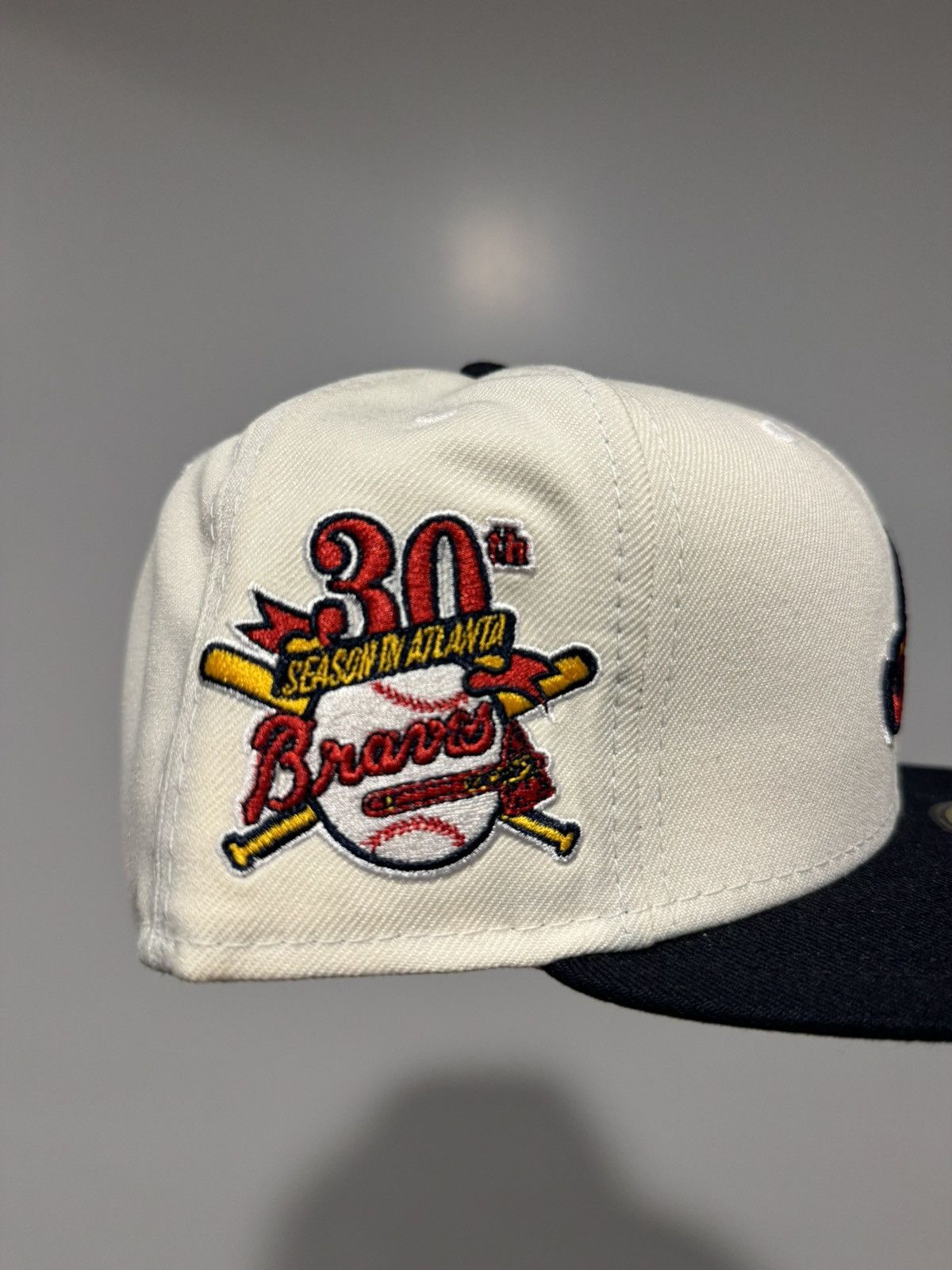 Hat Club EXCLUSIVE NEW ERA 59FIFTY WHITE outlet DOME ATLANTA BRAVES 30TH ANNIV 7 1/8.