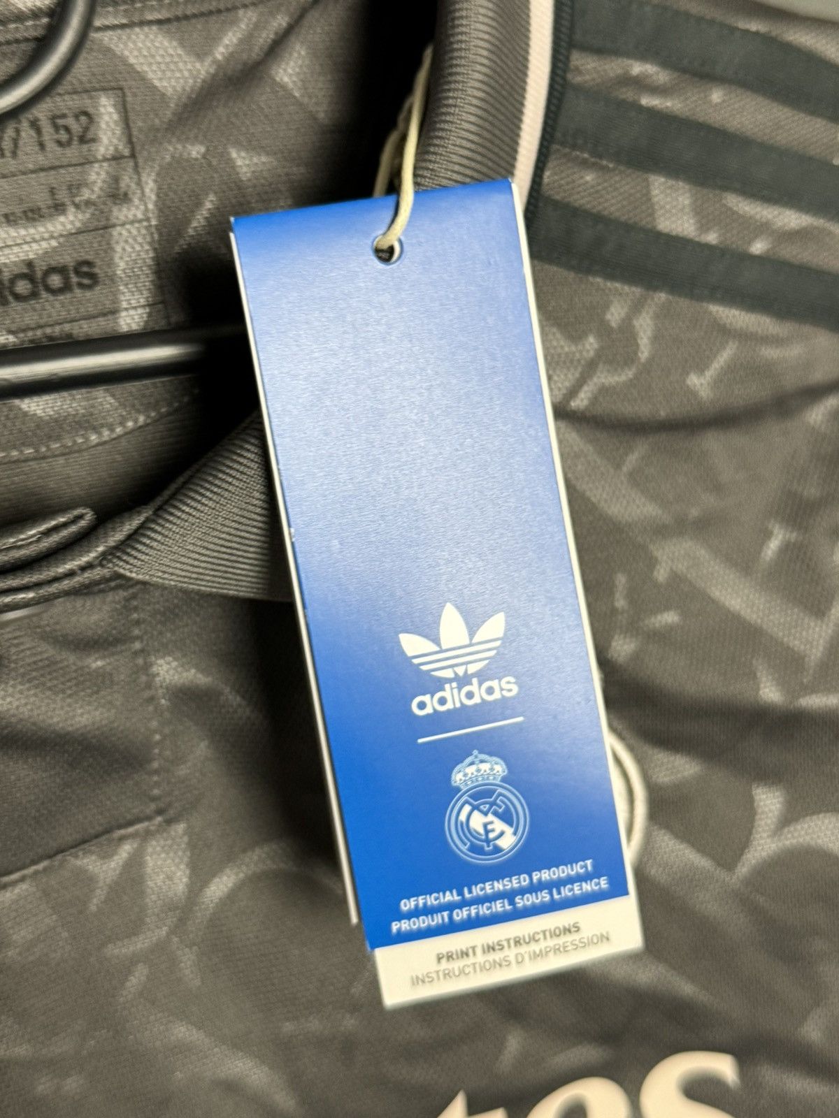 Adidas KIDS New Real Madrid 24/25 Third Bellingham Football Jersey Size US XS / EU 42 / 0 - 9 Thumbnail