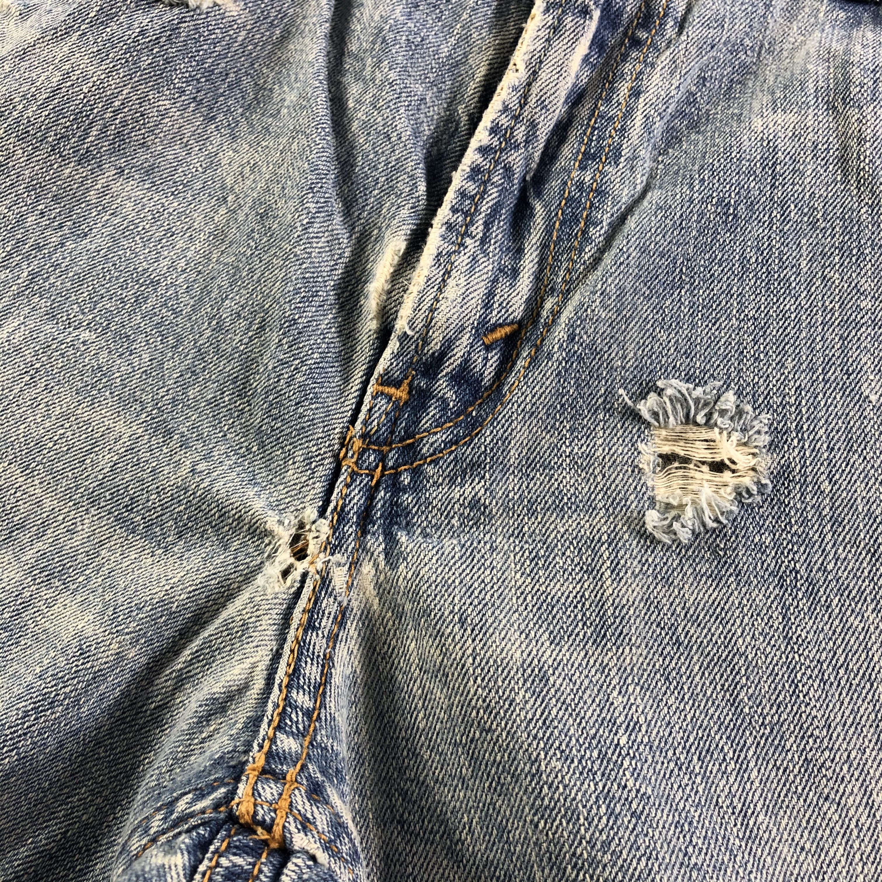 Levi's Vintage Levis 569 Jeans-J4259 Size US 35 - 8 Thumbnail