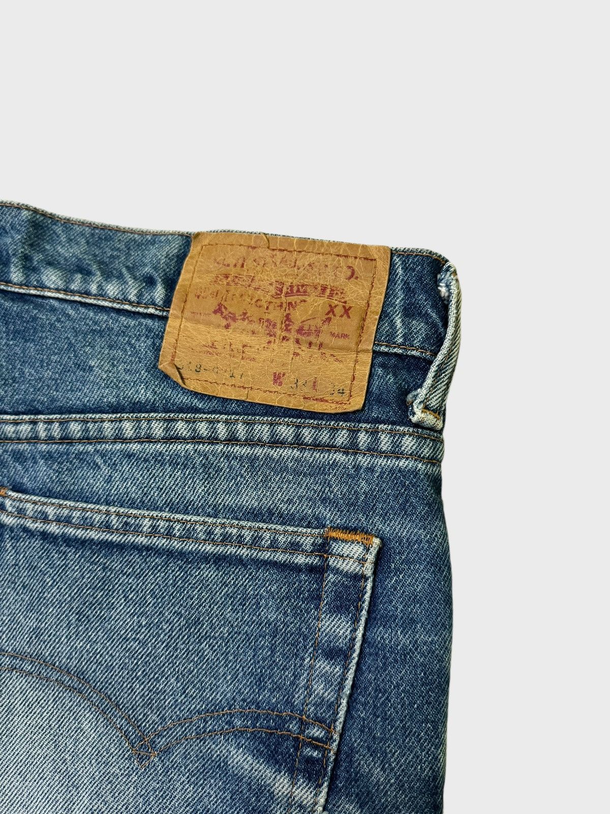 Levi's × Vintage Vintage Levi's 518 Distressed Stone Muddy Wash Denim Size US 31 - 17 Thumbnail