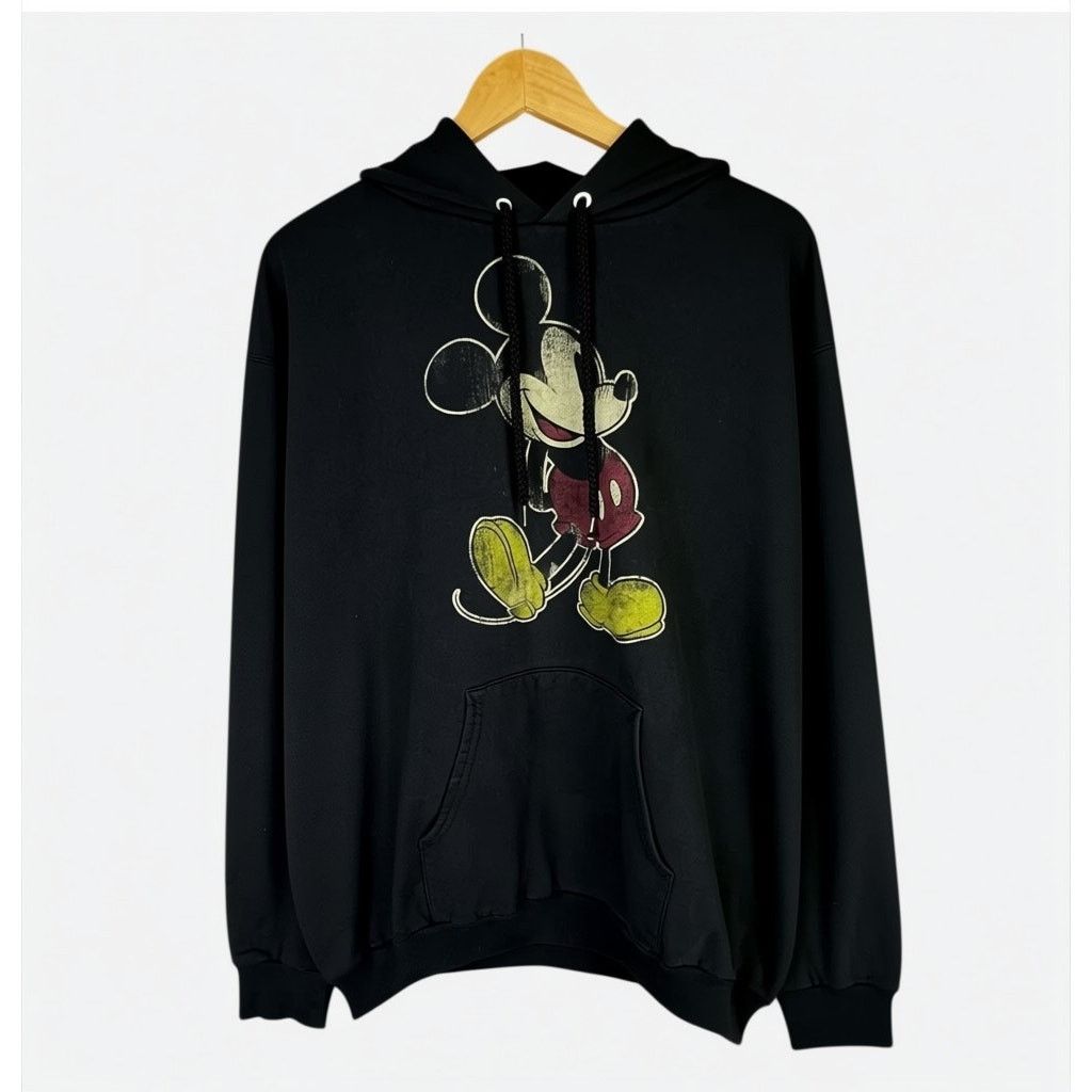 Disney Disneyland Men's Medium Black Retro Distressed Mickey Hoodie Size US M / EU 48-50 / 2 - 1 Thumbnail