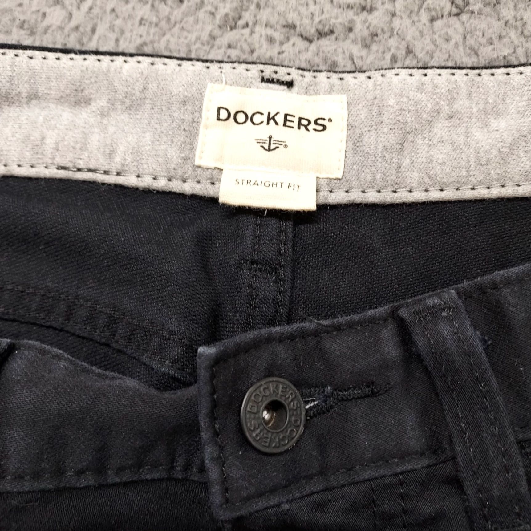 Dockers DOCKERS Men's Straight-Fit Comfort Knit Jean-Cut Pants - Black 32x32 Jeans Pants Chino Casual Regular Mens Size US 32 / EU 48 - 3 Thumbnail