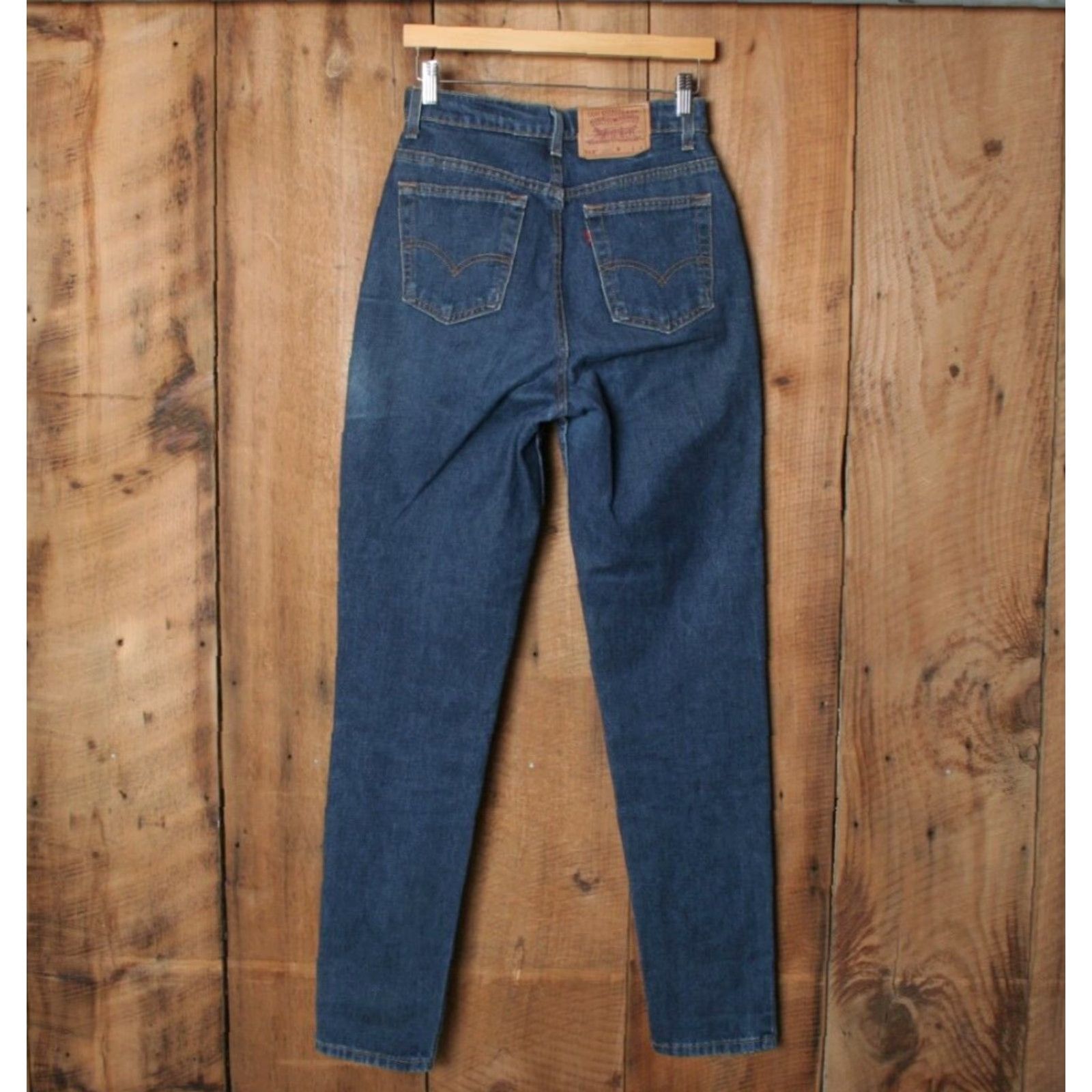 Levi's VINTAGE Levi's 512 Slim Fit Jeans Women 6 Long Blue Cotton Denim 28W 33.5L Rise 12" Tapered 5.75" Leg Opening 11.5" Inseam 33.5" Mens Womens Girls Size 28" / US 6 / IT 42 - 3 Thumbnail