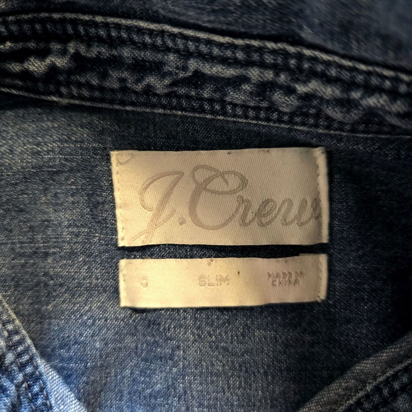 J.Crew J.Crew Top - Womens Size 0 Blue Denim Pearl Snap Slim Long Casual Capsule Minimal Size XS / US 0-2 / IT 36-38 - 5 Thumbnail