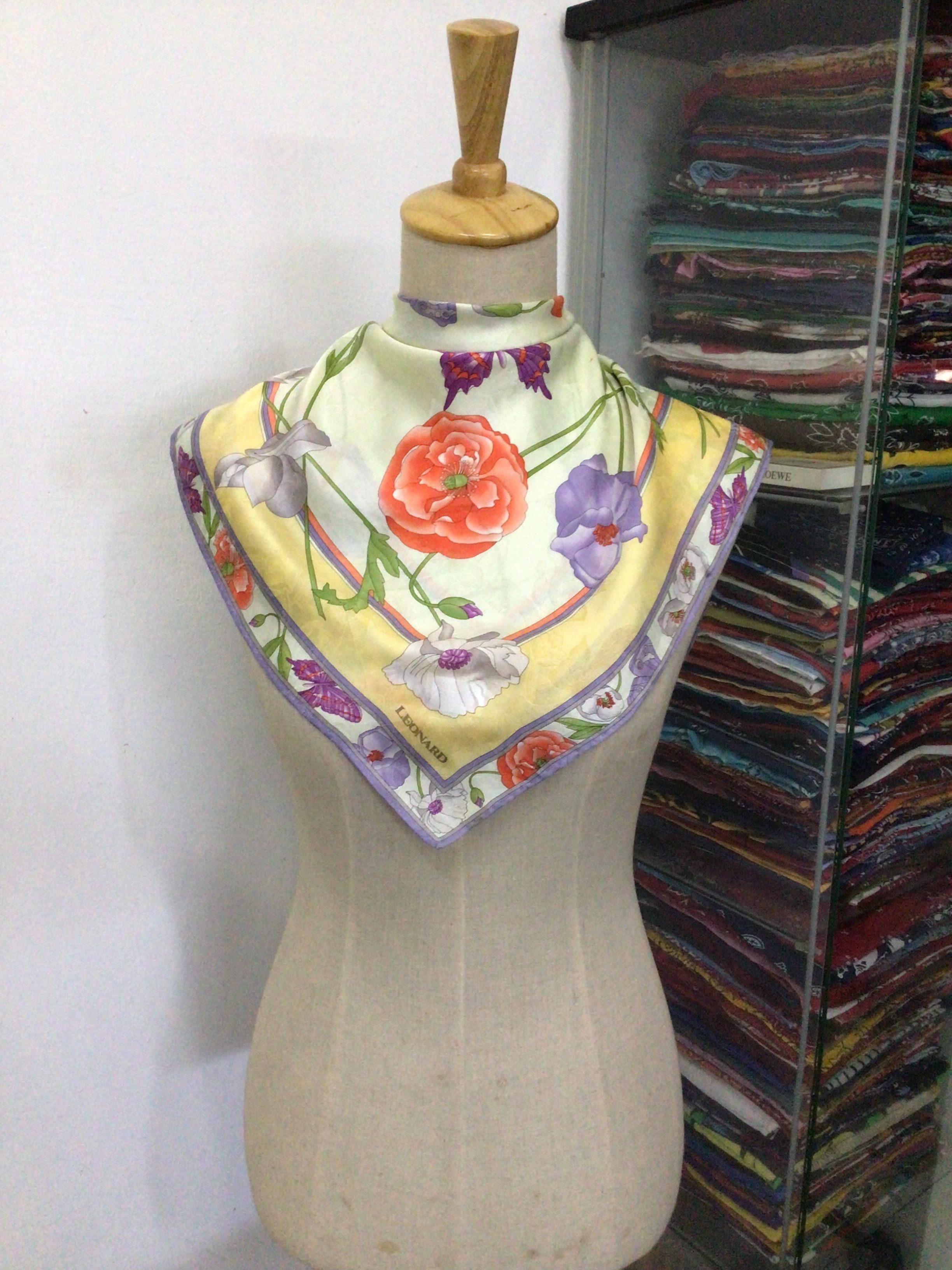 Vintage Vintage Leonard Silk Scarf Size ONE SIZE - 1 Thumbnail