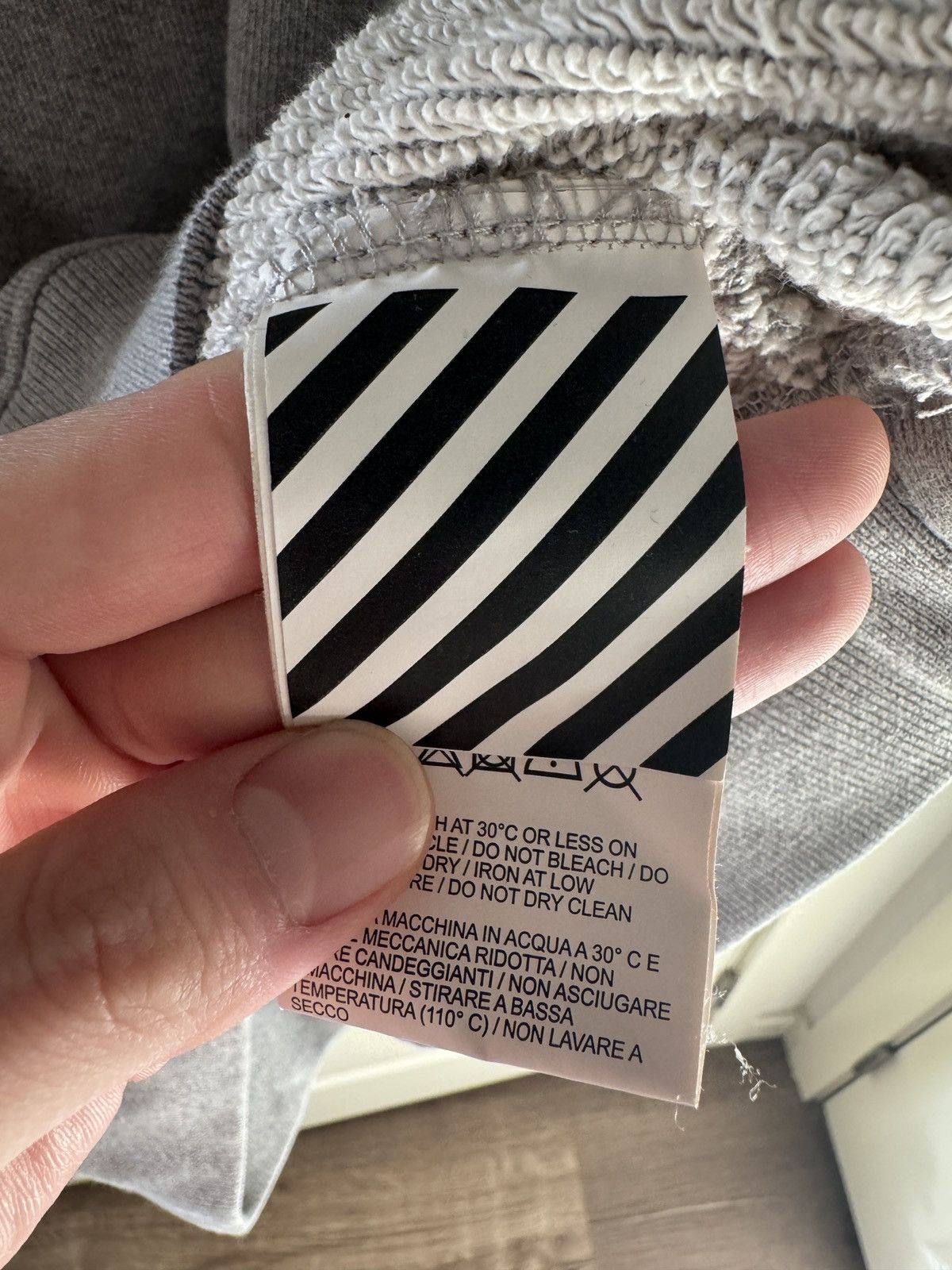 Off-White off-white grey sweatshirt large size Size US L / EU 52-54 / 3 - 4 Thumbnail