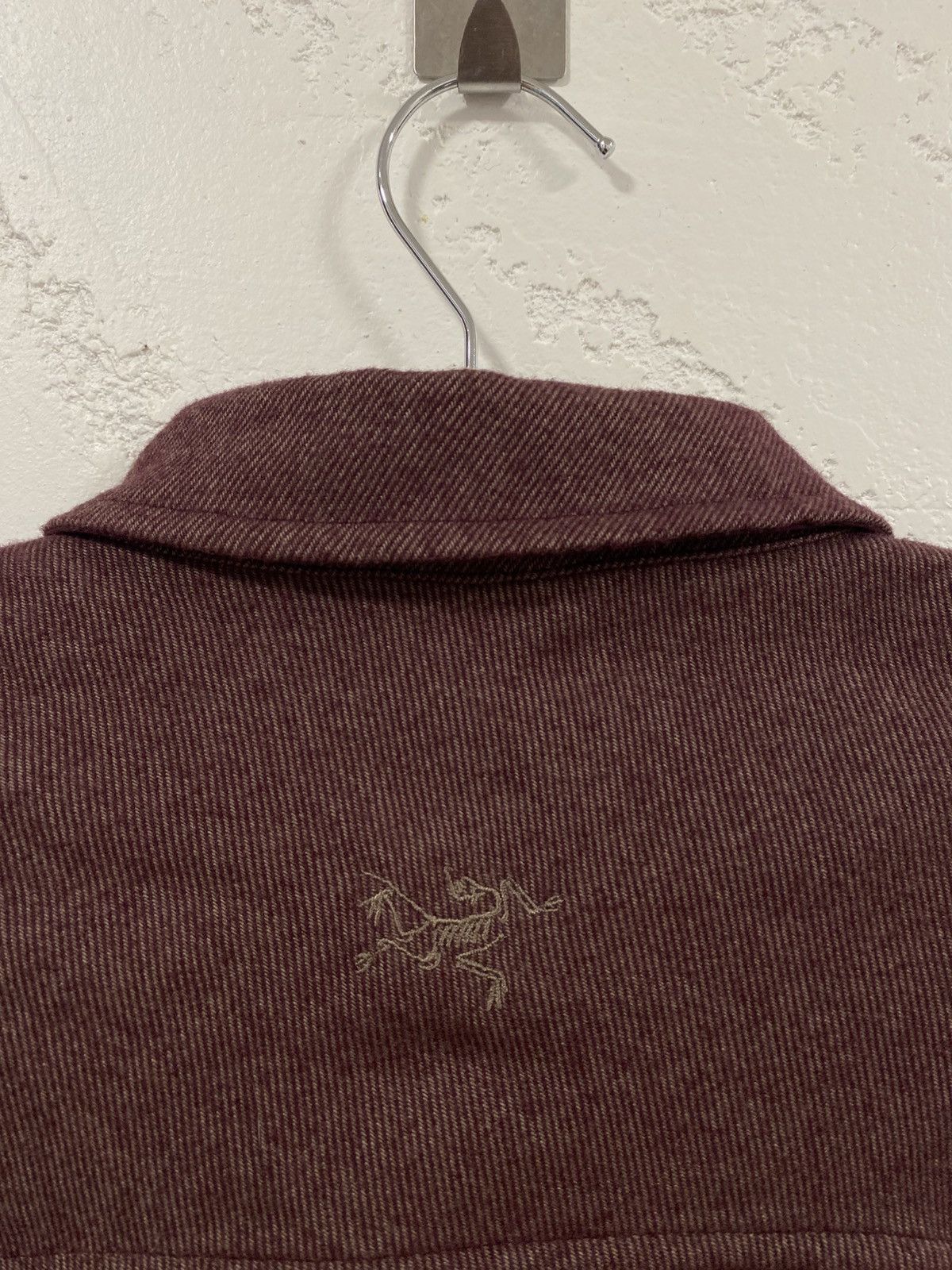 Arc'teryx Arc’teryx Front Pocket Outdoor Overshirt Sample Shirt Sz: M Size US M / EU 48-50 / 2 - 8 Thumbnail
