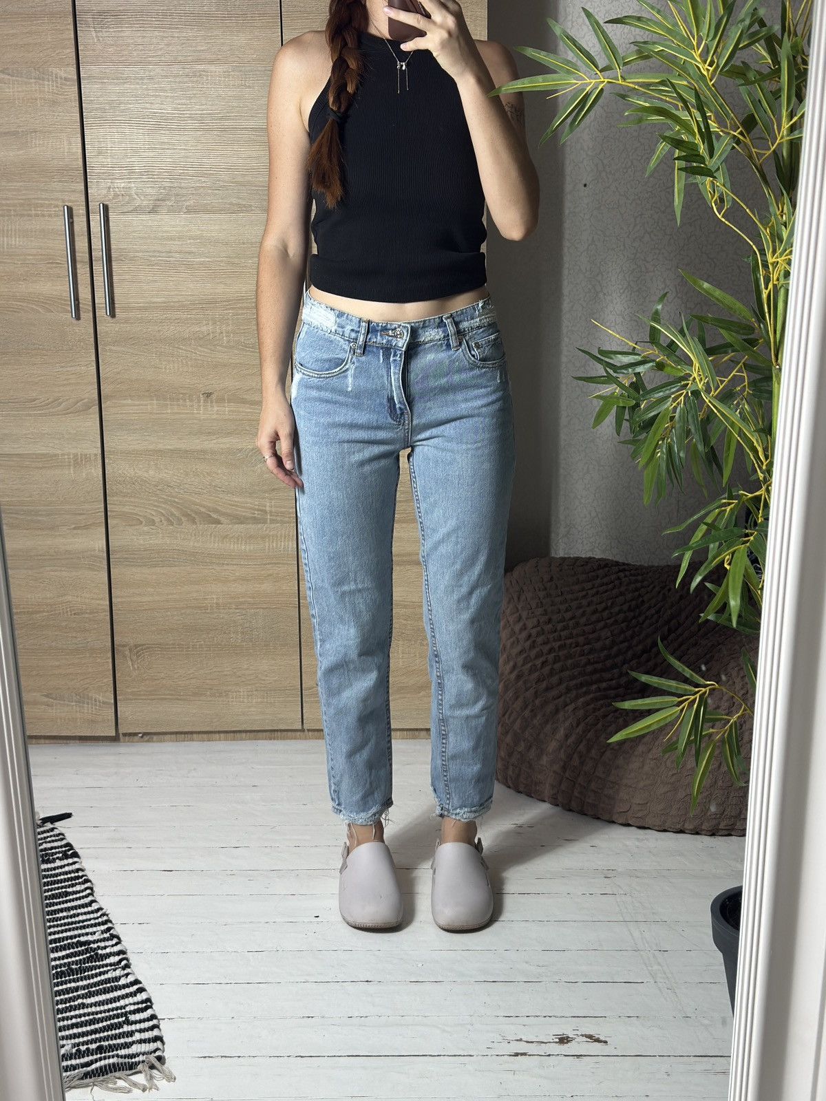 Acne Studios VINTAGE ACNE STUDIOS DISTRESSED STYLE DENIM PANTS Size 26" / US 2 / IT 38 - 2 Thumbnail