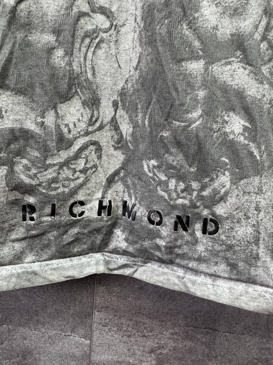 Richmond Denim RICHMOND Baby Angel Logo Junk Rockers Rare T Shirt Size US L / EU 52-54 / 3 - 7 Thumbnail