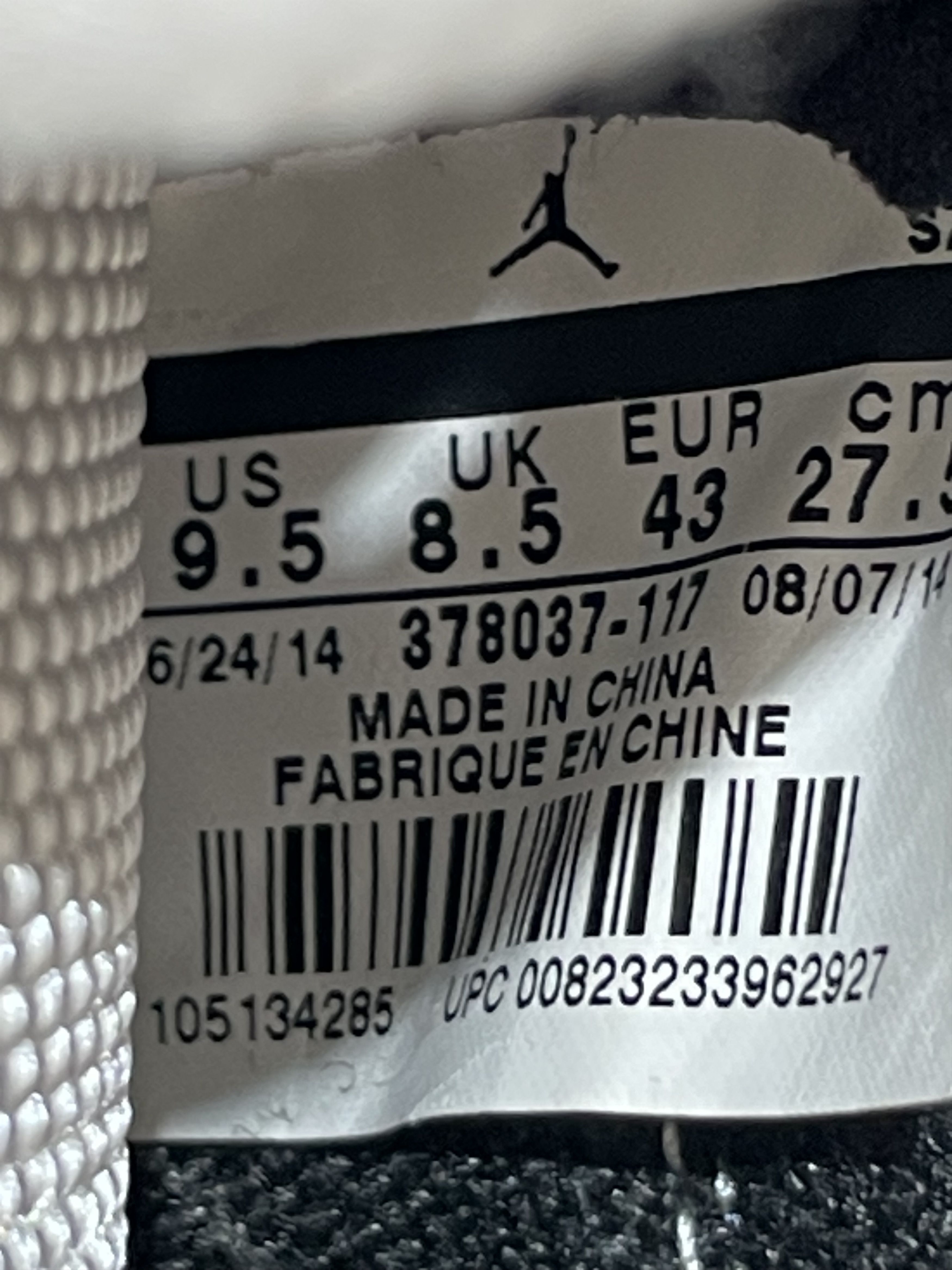 Jordan Brand Air Jordan 11 Retro 'White/Legend Blue-Black' 378037 117 Size US 9.5 / EU 42-43 - 7 Thumbnail