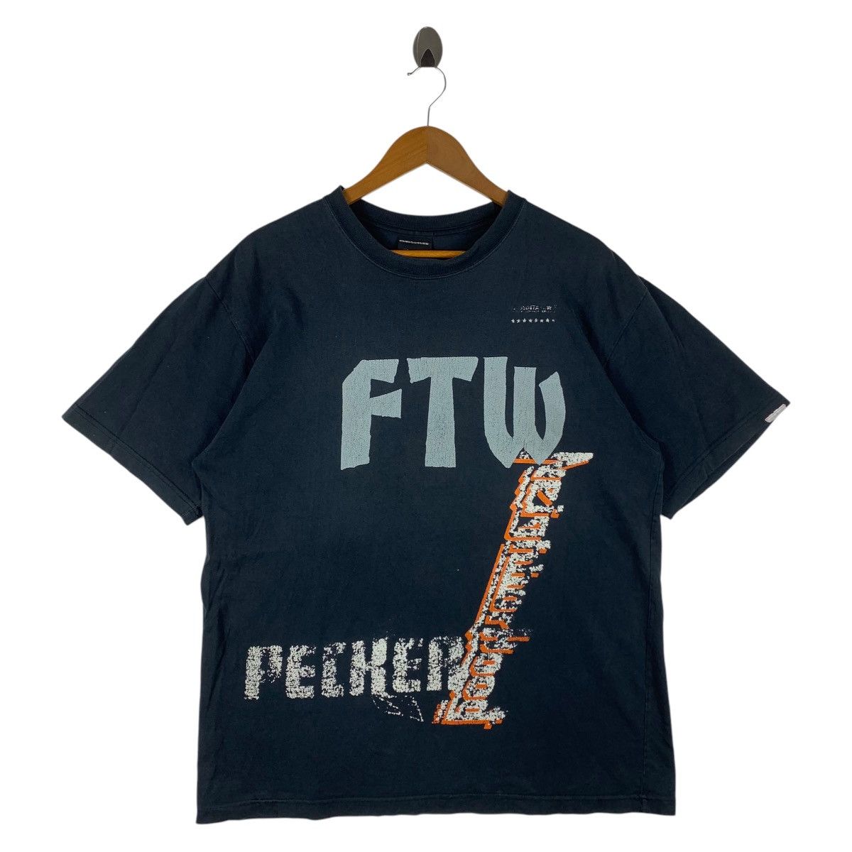 Neighborhood NEIGHBORHOOD ftw 2004 pecker iron maiden judas preist tee Size US L / EU 52-54 / 3 - 1 Thumbnail