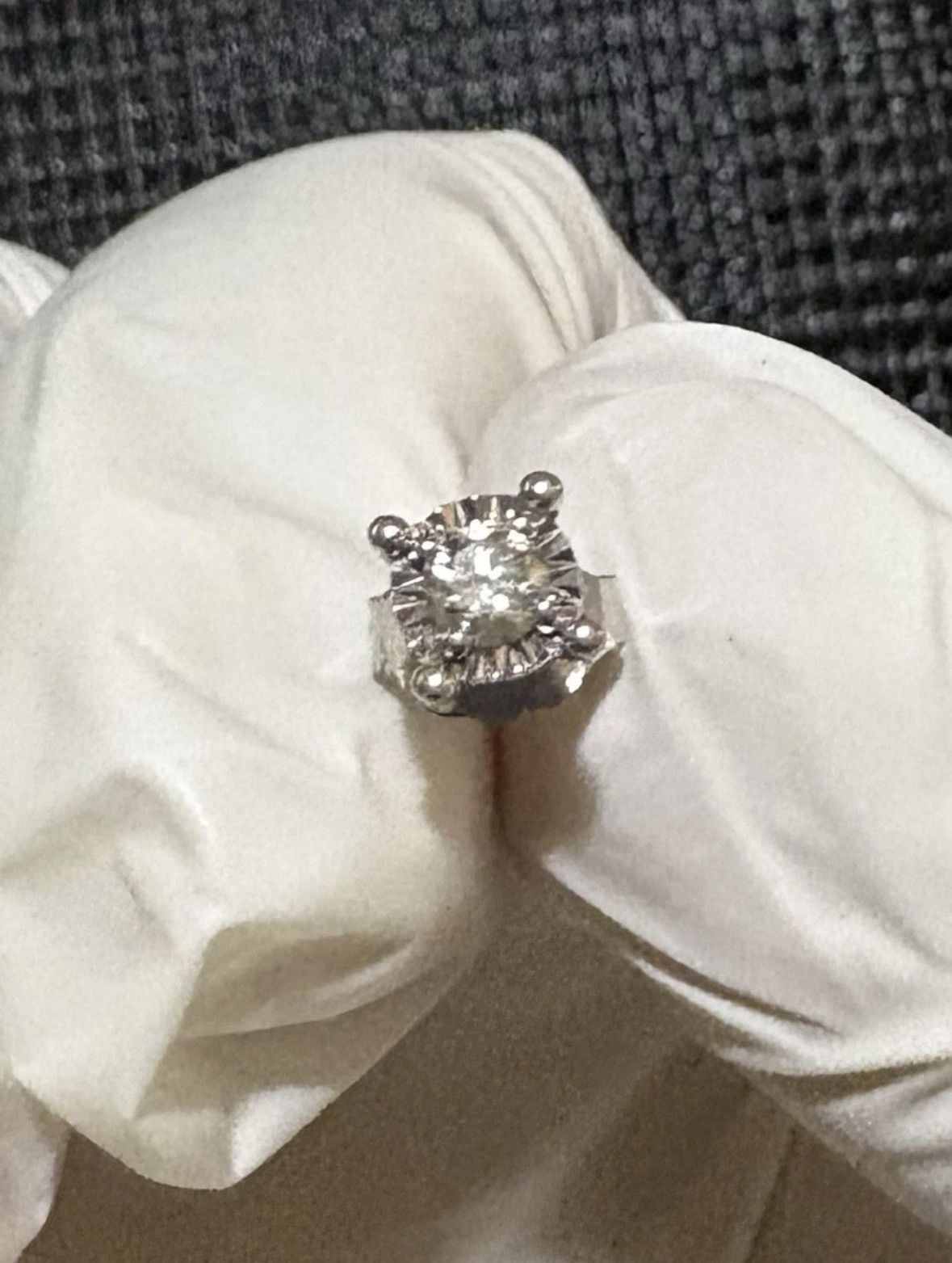 Other Single Stud Earring Sterling Silver Ideal Cut Moissanite Size ONE SIZE - 1 Thumbnail