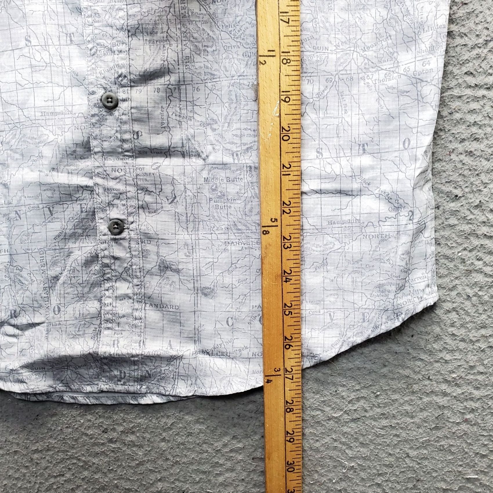 Vintage The American Outdoorsman Fishing Shirt Mens S Button-Down Multi World Atlas Size US S / EU 44-46 / 1 - 3 Thumbnail