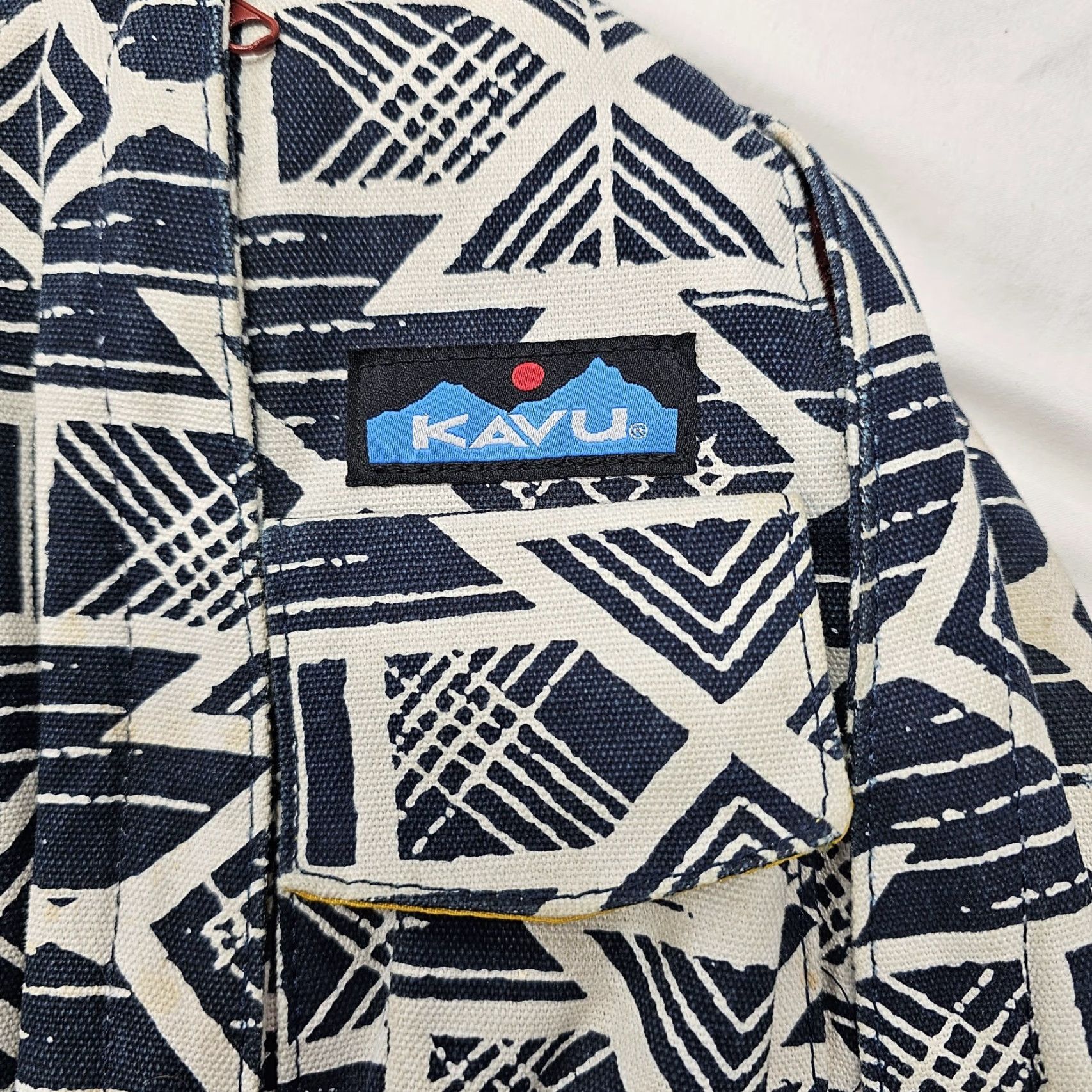 KAVU KAVU Rope Sling Bag Black Beige AZTEC Geometric TRIBAL Shoulder Backpack, Canvas, Cotton, Crossbody Strap, Adjustable, Medium, Men, Vintage: No Size ONE SIZE - 5 Thumbnail