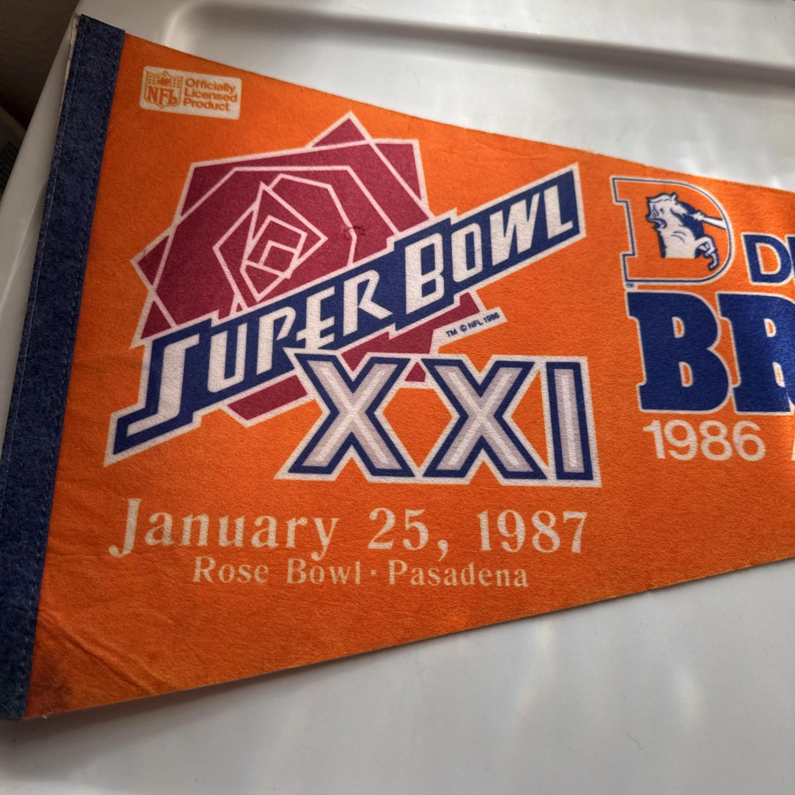 NFL DENVER BRONCOS Vintage Super Bowl XXI 30" Football Pennant Size ONE SIZE - 3 Thumbnail