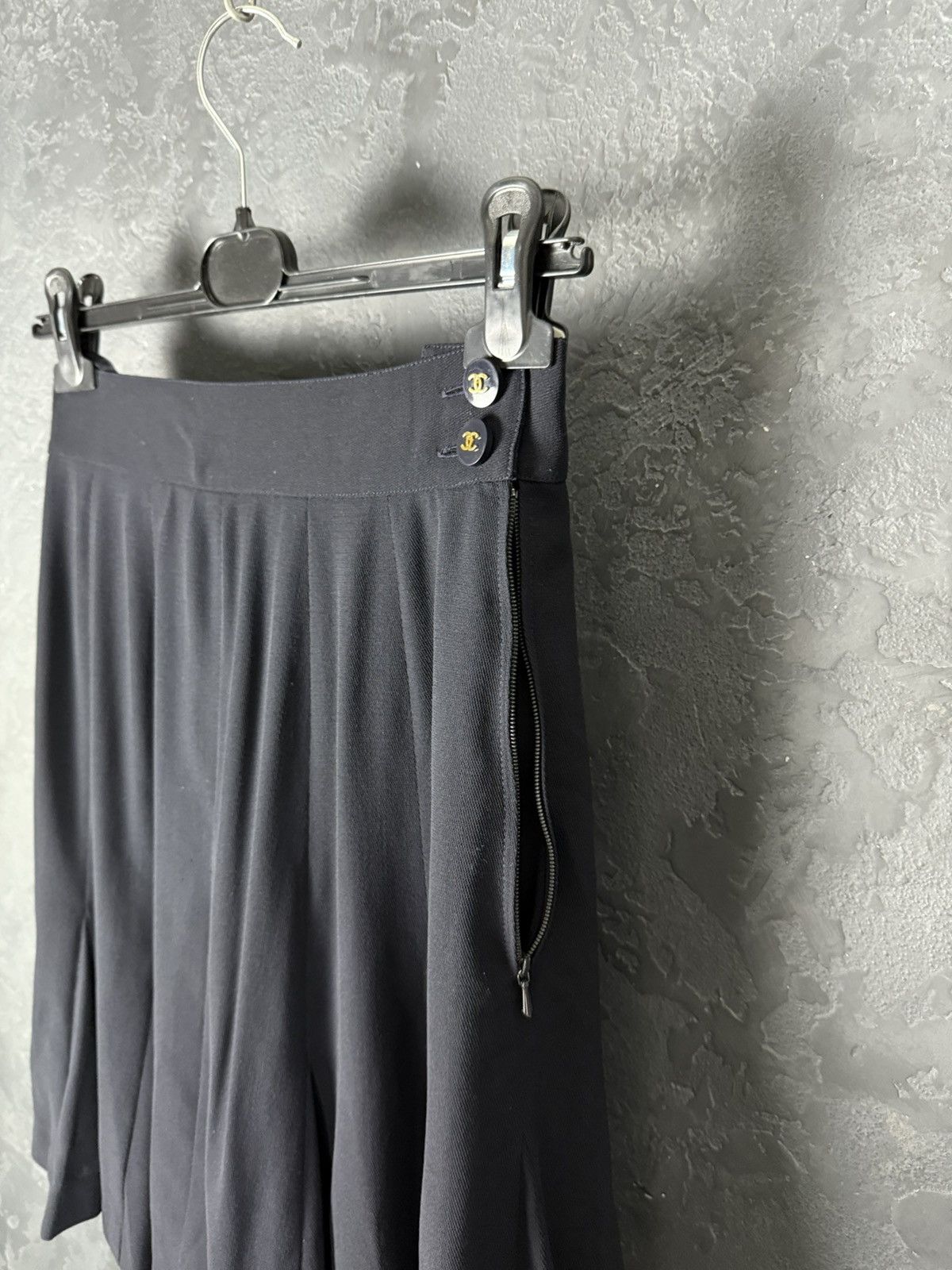 Chanel Vintage Chanel Mid-Length Women’s Skirt Size 28" / US 6 / IT 42 - 5 Thumbnail