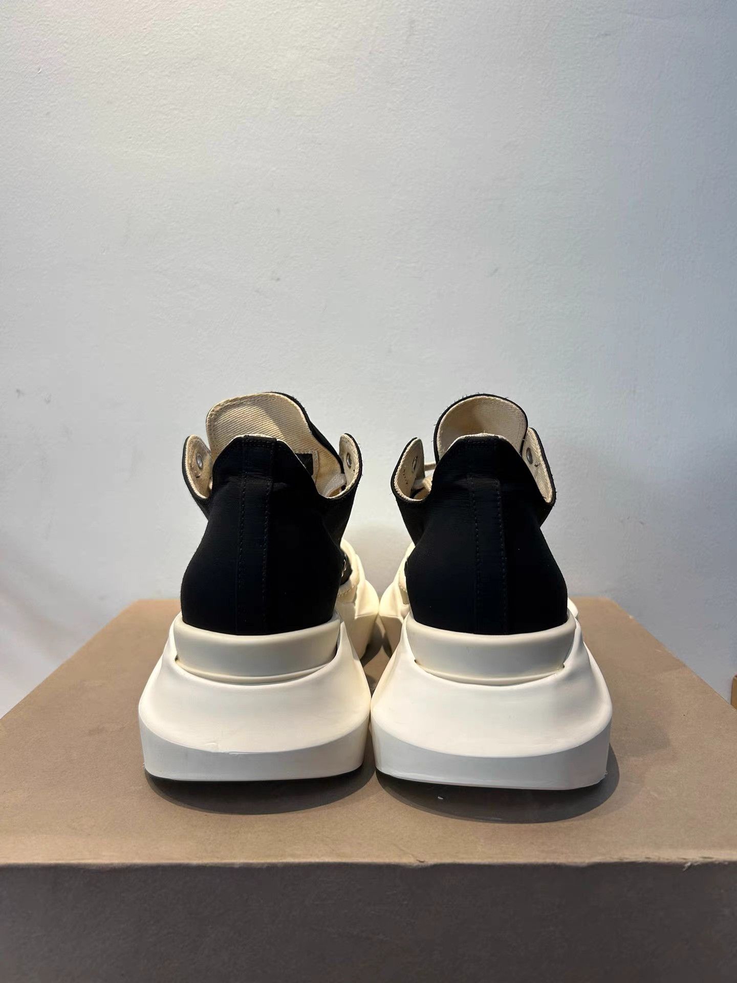 Rick Owens Rick Owens x Converse Tank Sole Sneakers Size US 6.5 / EU 39-40 - 4 Thumbnail