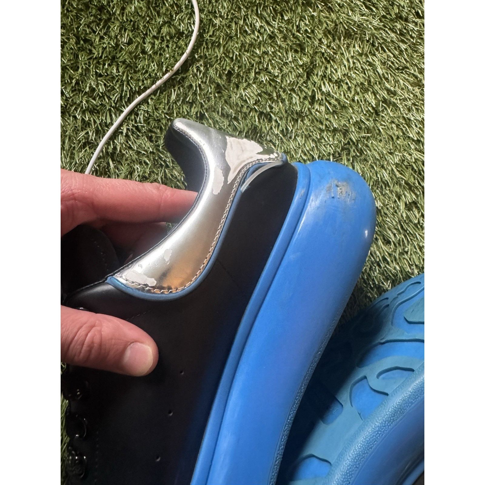 Alexander McQueen Alexander McQueen Oversized Sneakers black and blue Size 42 Size US 9 / EU 42 - 10 Thumbnail
